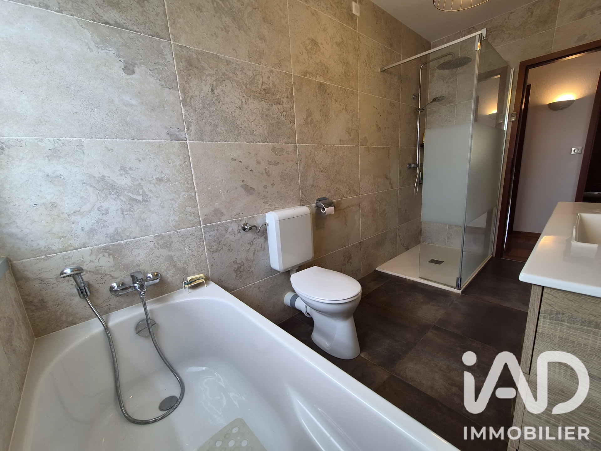 Vente maison à Nanteuil-lès-Meaux (77100) : maison 7 pièces 148 m² - 2101726 — 11