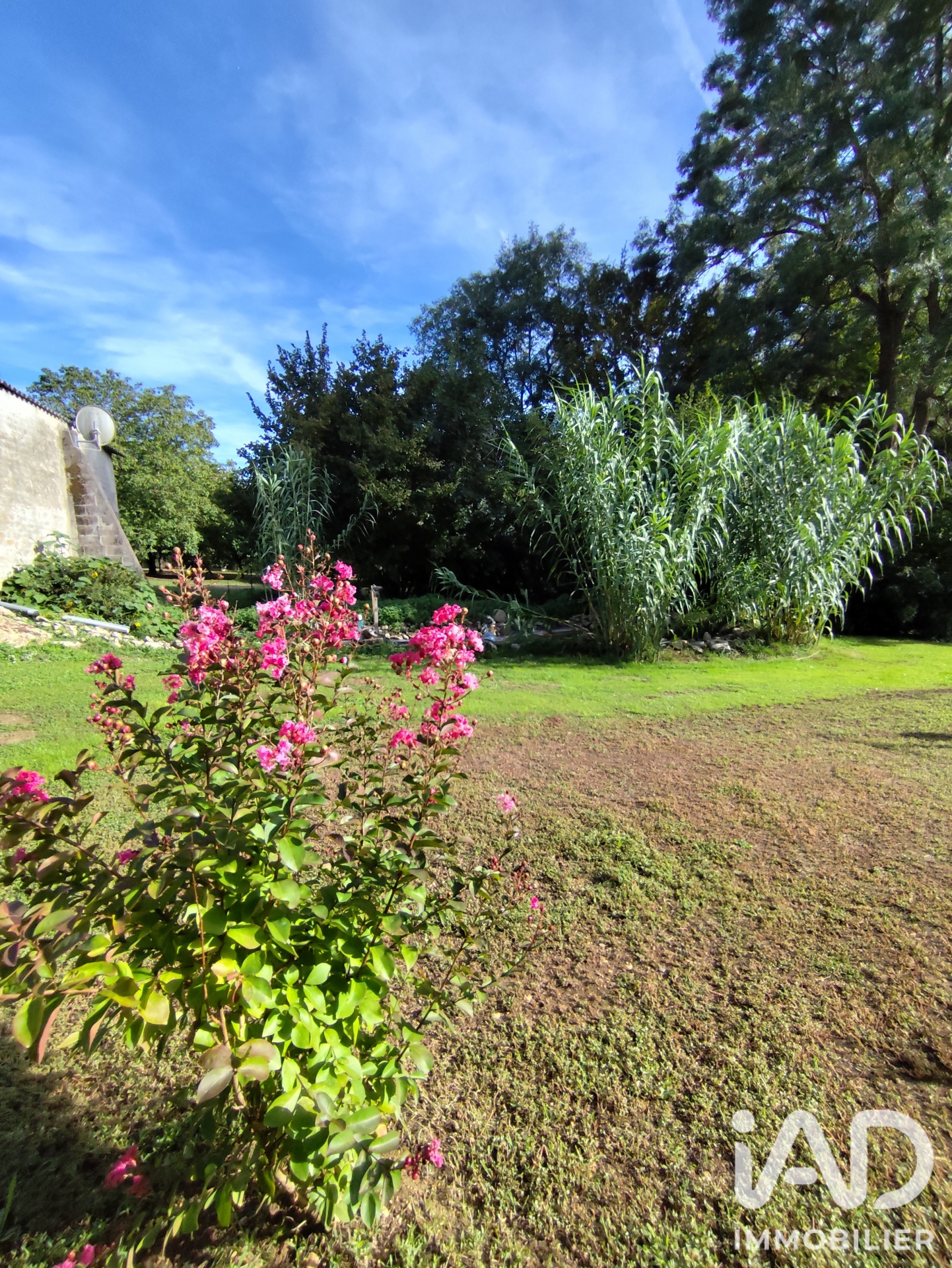 Vente maison à Melle (79500) : maison 4 pièces 95 m² - 2102846 — 23