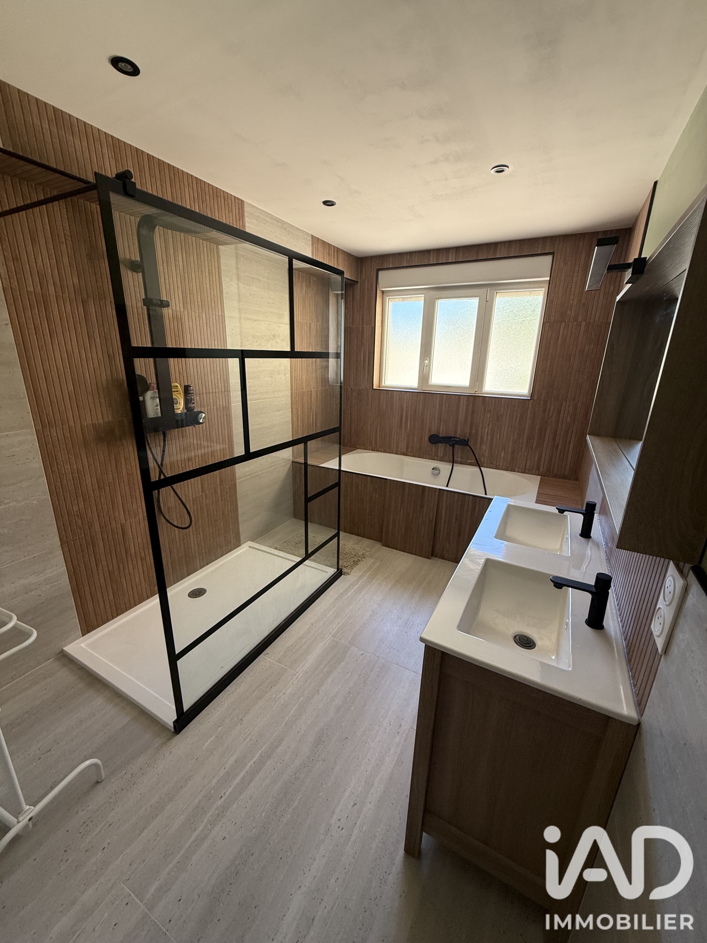Vente maison à Ornaisons (11200) : maison 4 pièces 131 m² - 2104173 — 11