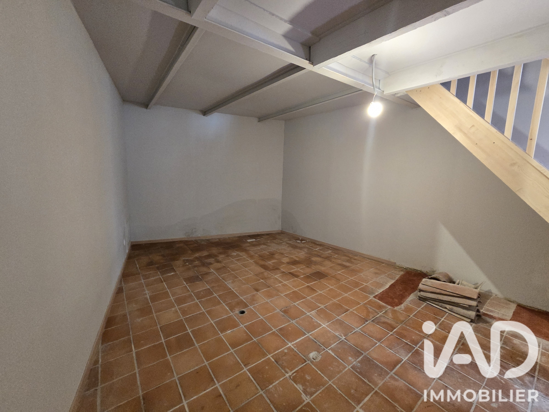 Vente maison à Durban-Corbières (11360) : maison de village 2 pièces 81 m² - 2102145 — 10