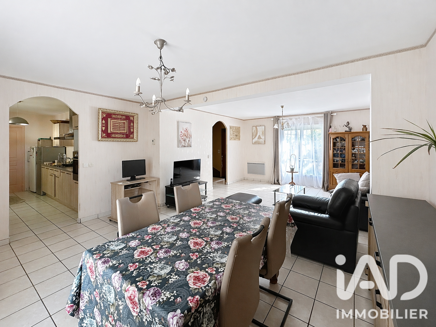 Vente maison à Brétigny-sur-Orge (91220) : maison traditionnelle 7 pièces 118 m² - 2103032 — 4