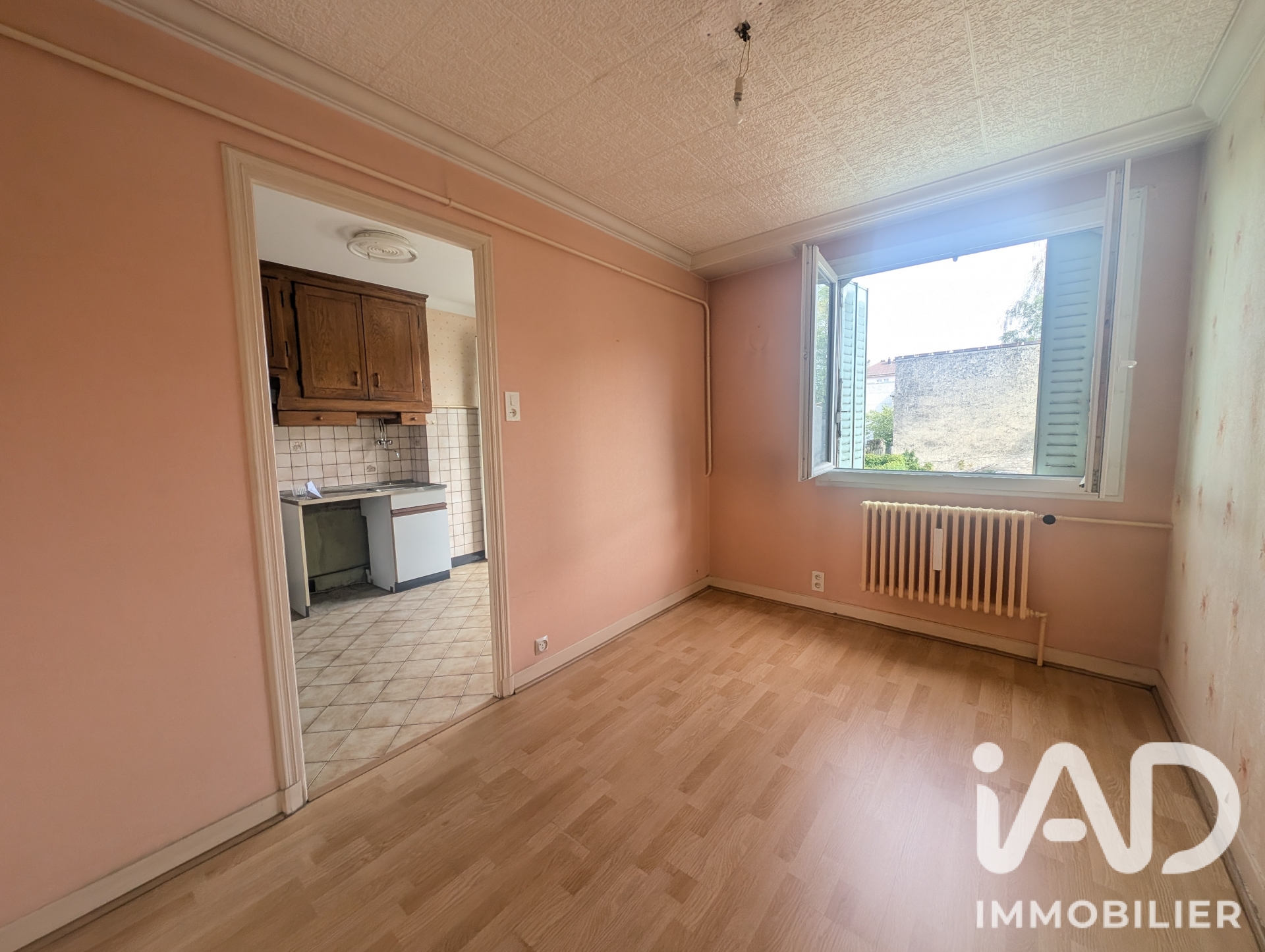 Vente appartement à Oyonnax (01100) : appartement 5 pièces 82 m² - 2099091 — 4