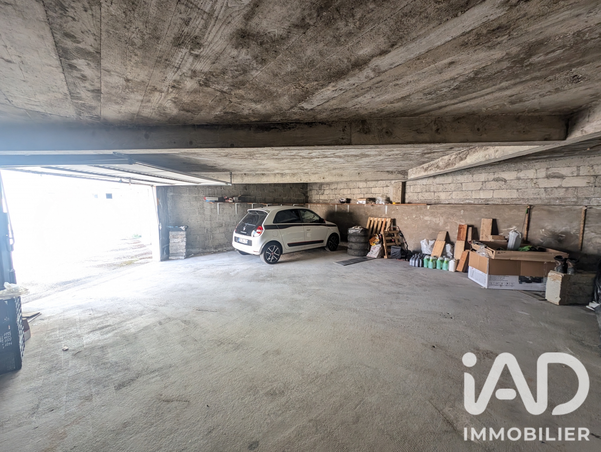 Vente appartement à Oyonnax (01100) : appartement 5 pièces 82 m² - 2099091 — 10