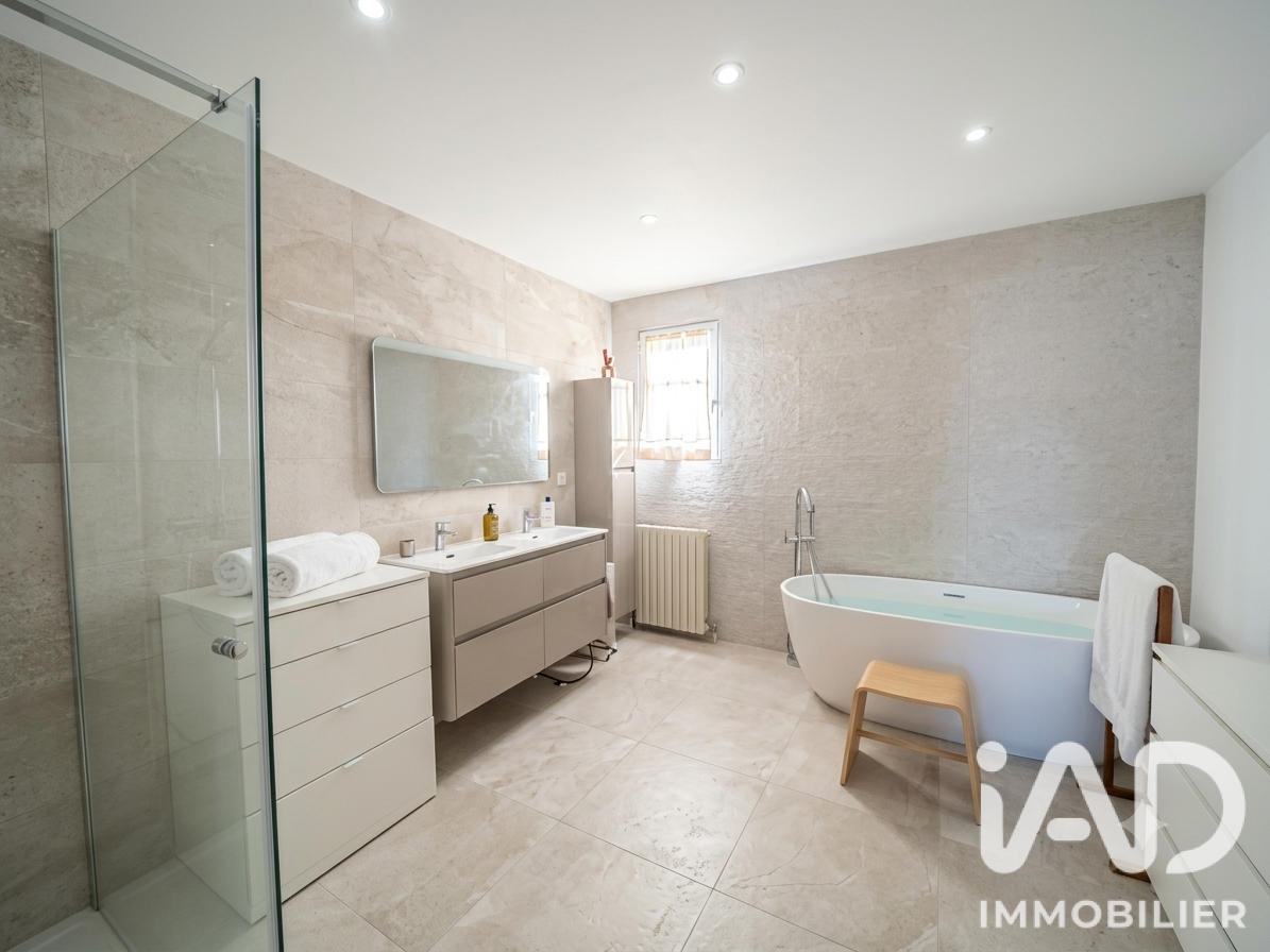 Vente maison à Blanquefort (33290) : maison 5 pièces 151 m² - 2102032 — 13