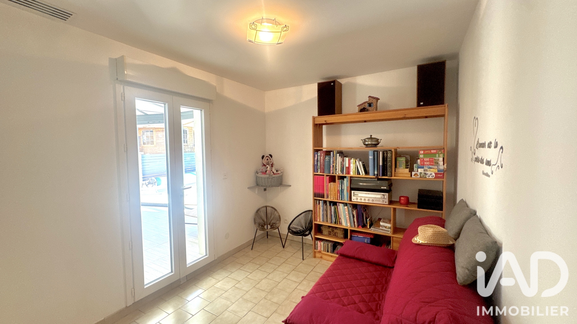 Vente maison à Saint-Marcel-d'Ardèche (07700) : maison traditionnelle 7 pièces 156 m² - 2102047 — 8