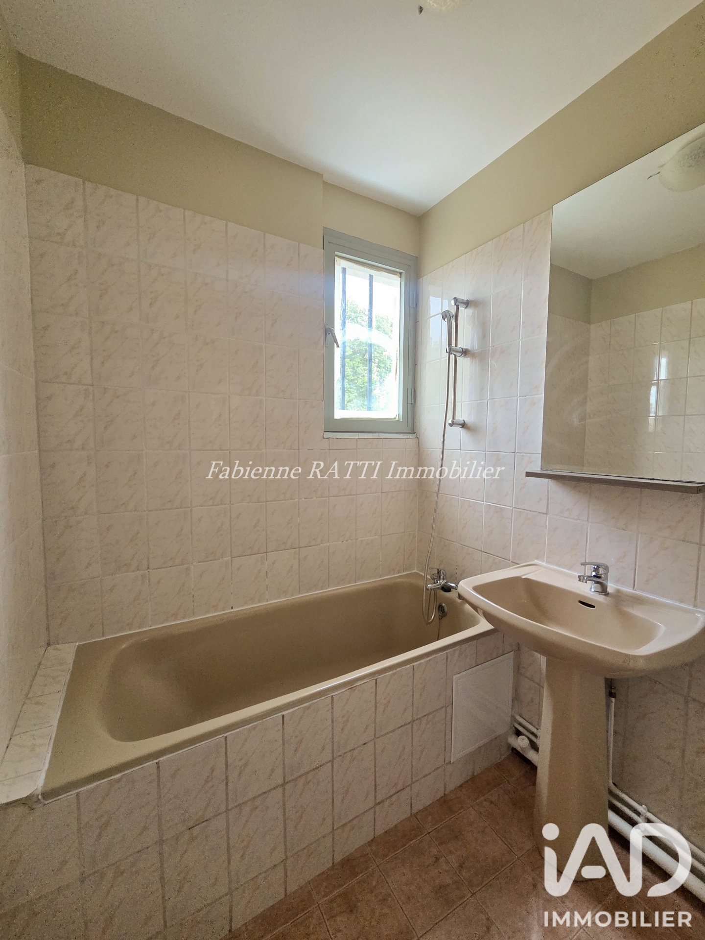 Vente appartement à Carrières-sur-Seine (78420) : appartement 2 pièces 43 m² - 2102249 — 12