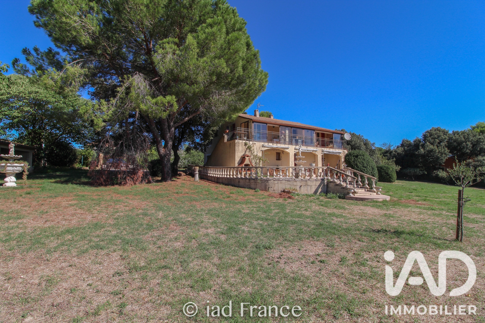 Maison à vendre à Sanilhac-Sagriès — 290 000 € — IAD France