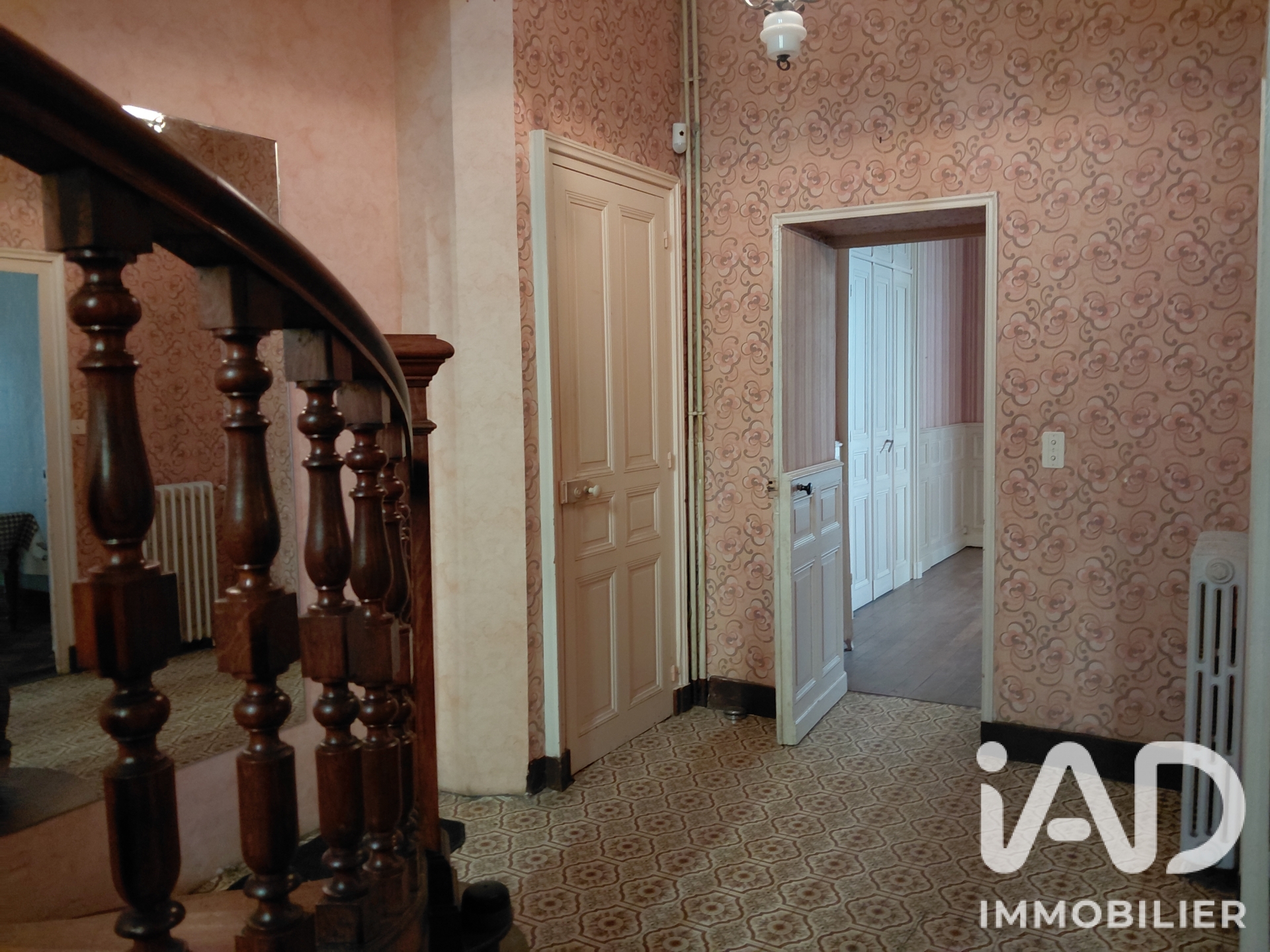 Vente maison à Fontenay-le-Comte (85200) : demeure 7 pièces 189 m² - 2103551 — 5