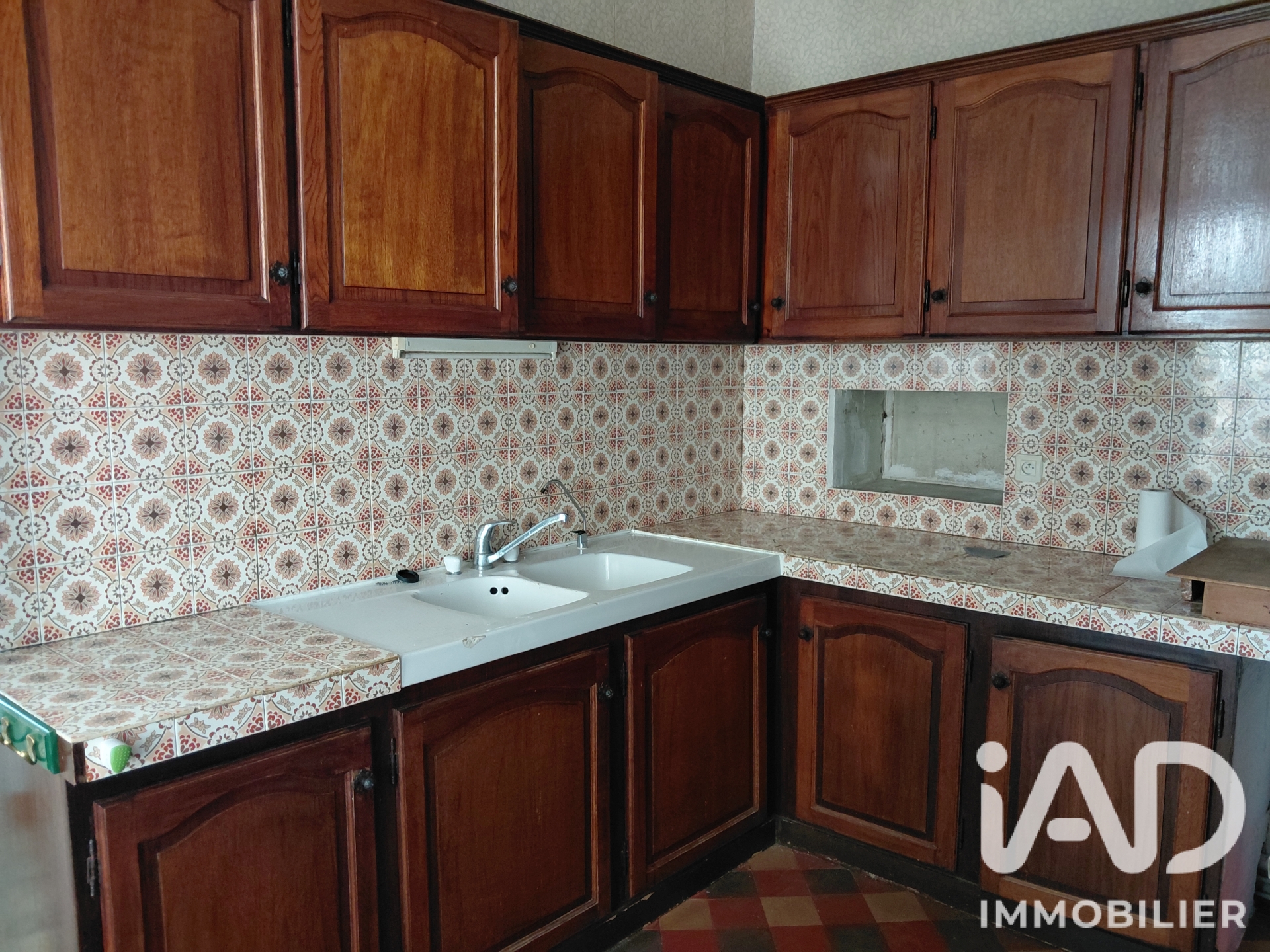 Vente maison à Fontenay-le-Comte (85200) : demeure 7 pièces 189 m² - 2103551 — 9