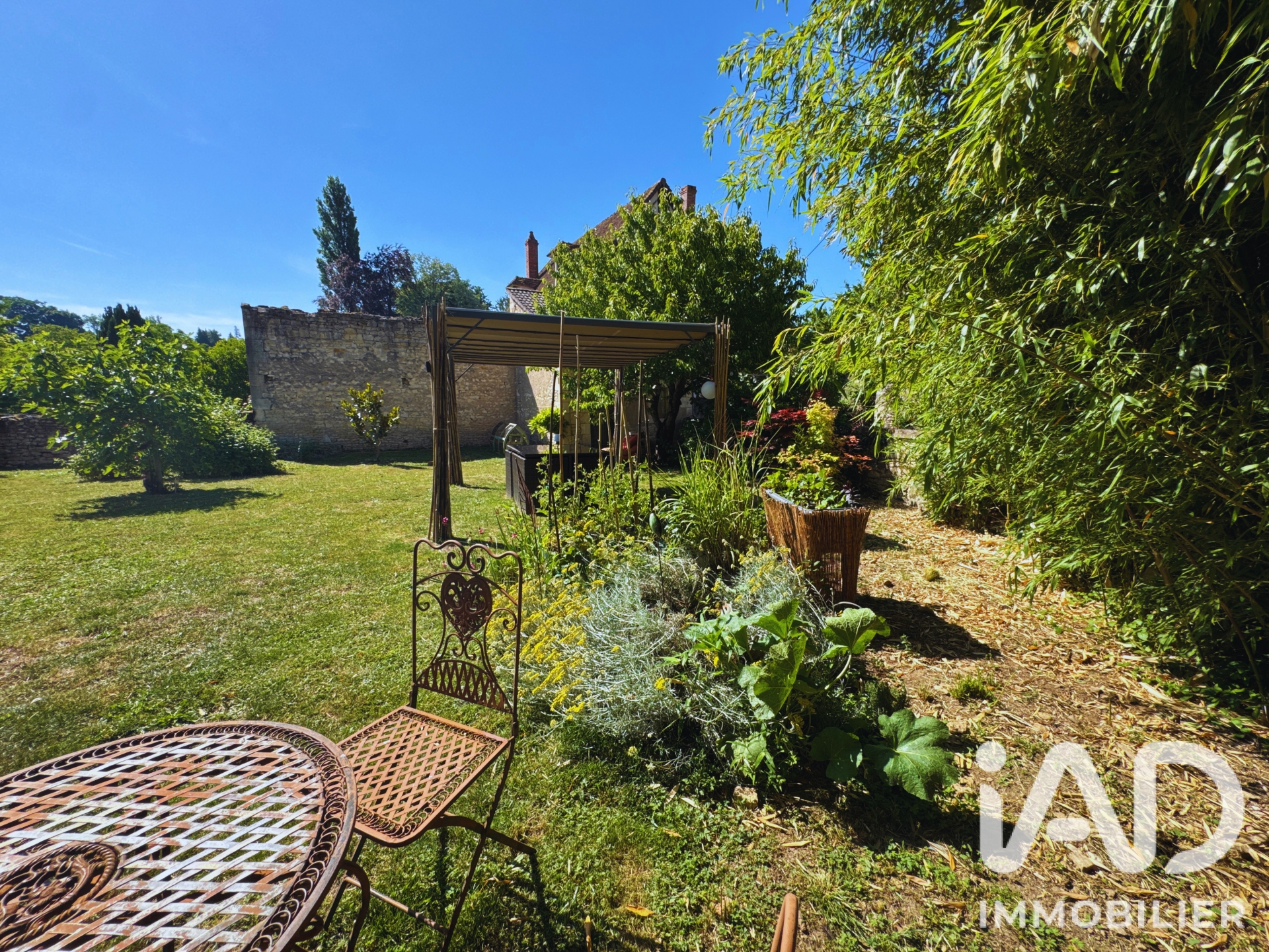 Vente maison à Donzy (58220) : maison 5 pièces 141 m² - 2104698 — 14