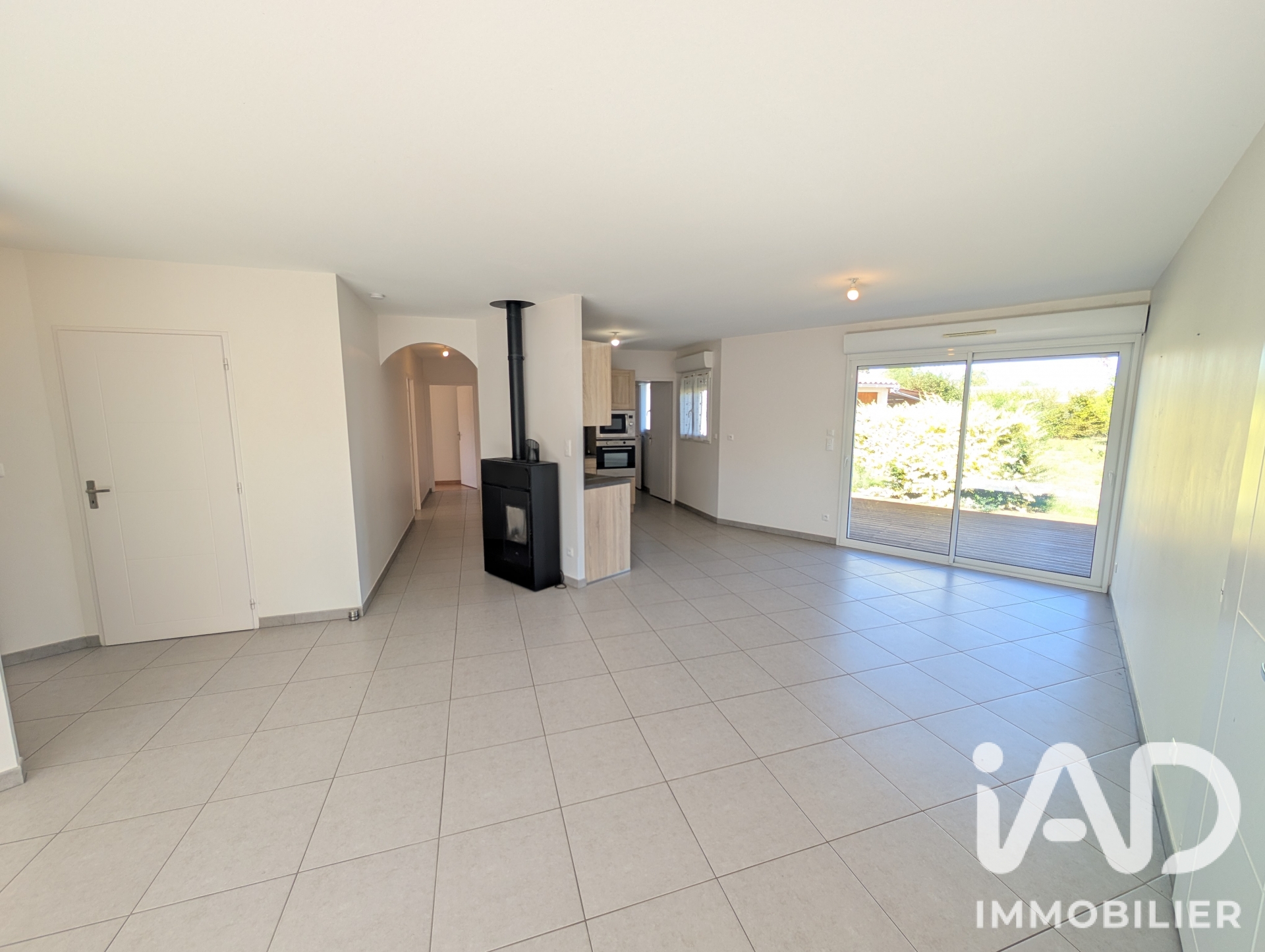 Vente maison à Chauvigny (86300) : pavillon 7 pièces 126 m² - 2103523 — 5