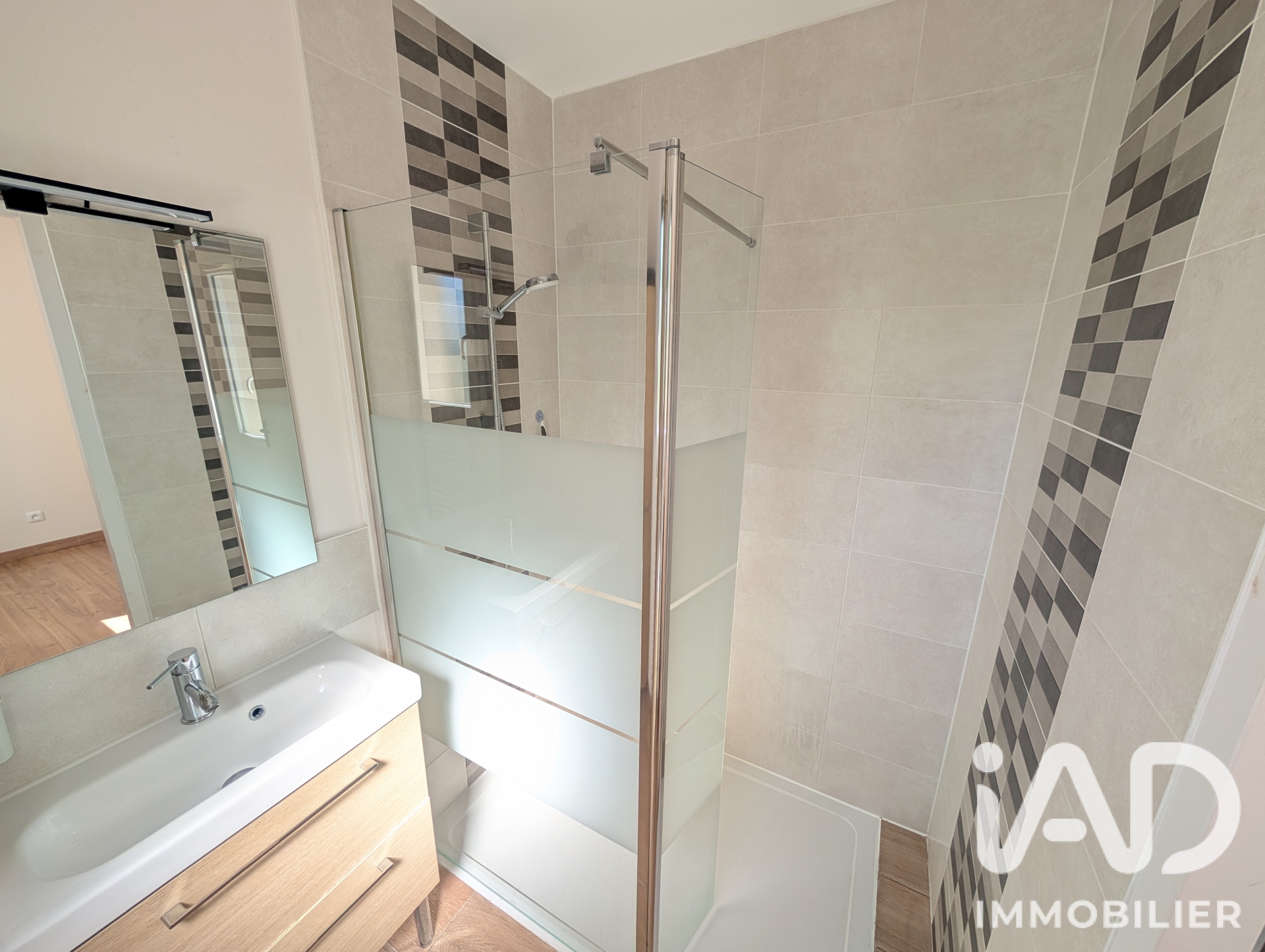 Vente maison à Chauvigny (86300) : pavillon 7 pièces 126 m² - 2103523 — 8