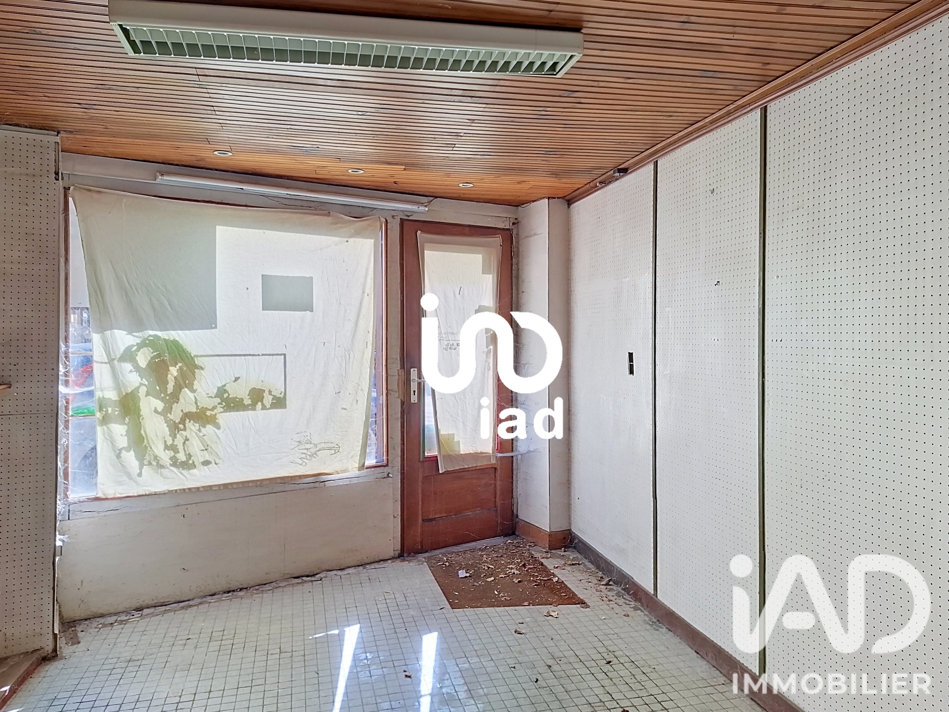 Vente maison à Vierzon (18100) : maison de ville 6 pièces 93 m² - 2102468 — 10
