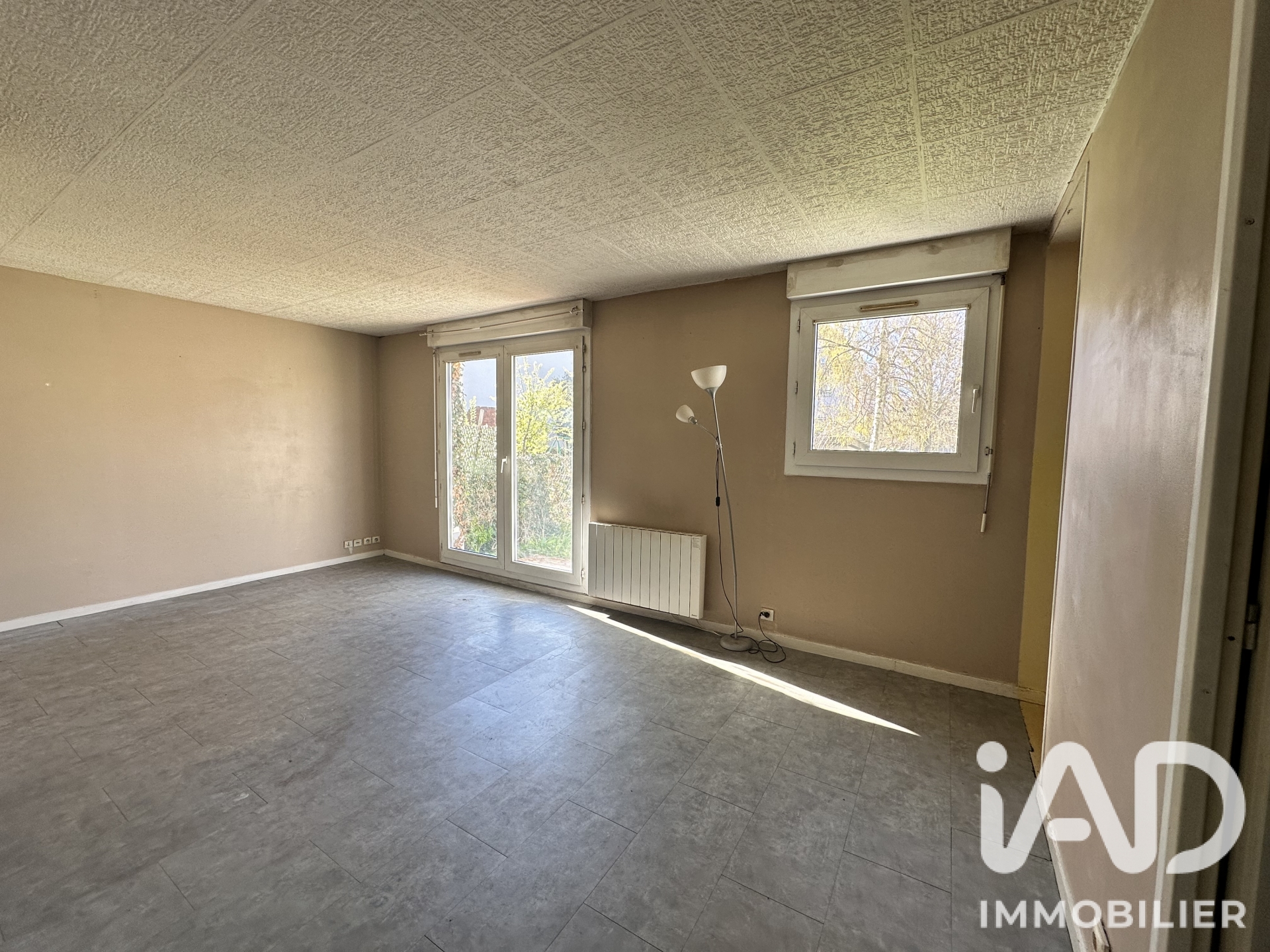 Vente appartement à Romainville (93230) : appartement 1 pièce 27 m² - 2103639 — 10