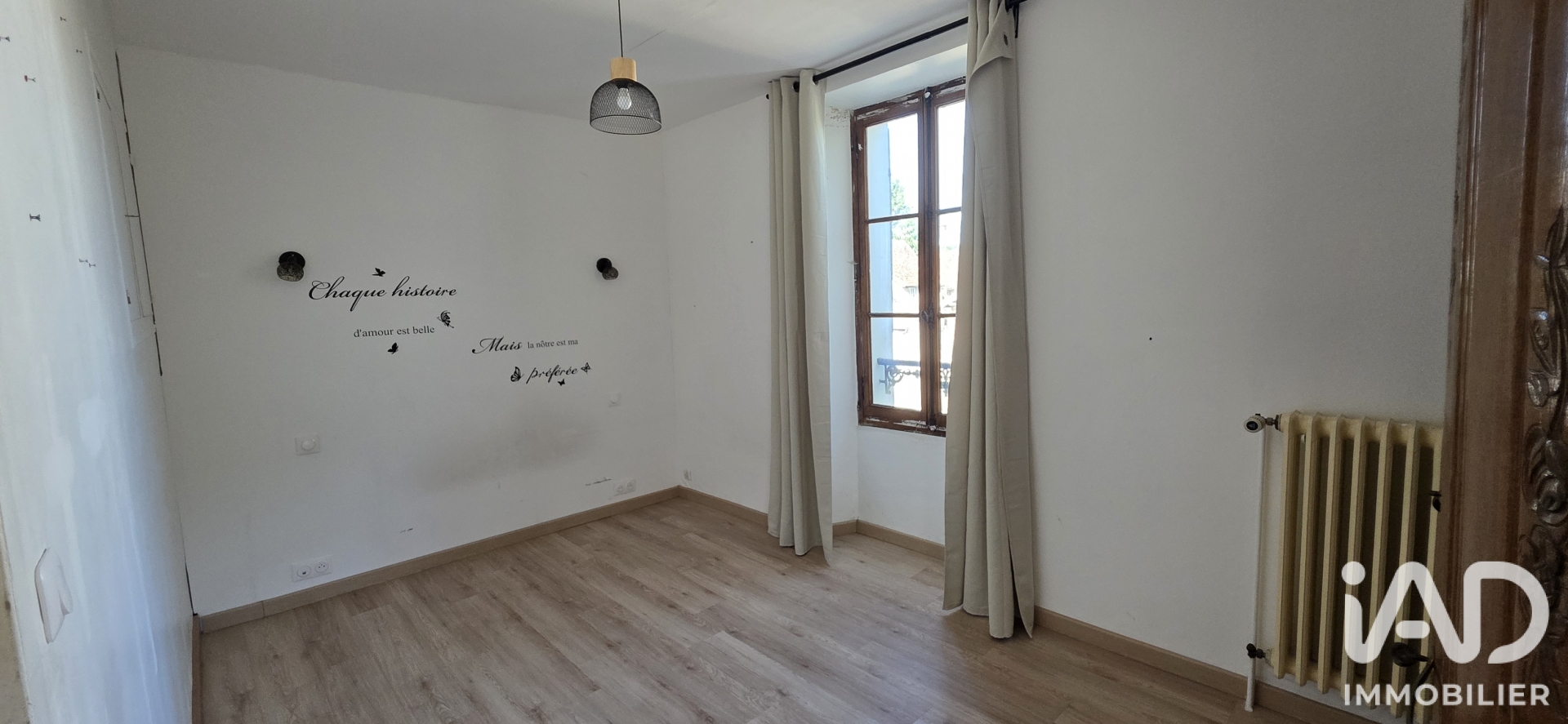 Vente maison à Villenauxe-la-Grande (10370) : maison de village 5 pièces 126 m² - 2099557 — 10