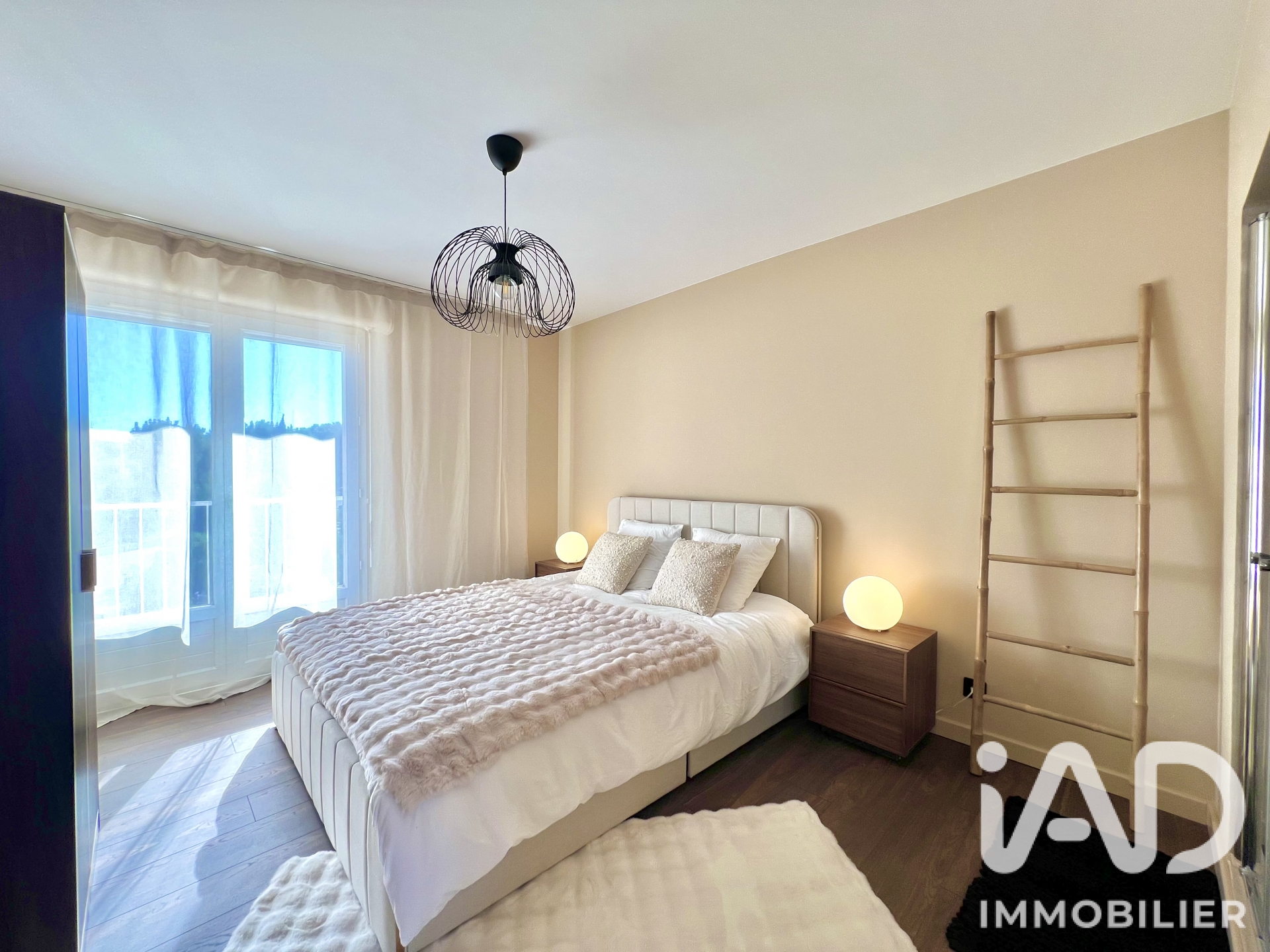 Vente appartement à La Londe-les-Maures (83250) : appartement 4 pièces 100 m² - 2102122 — 9