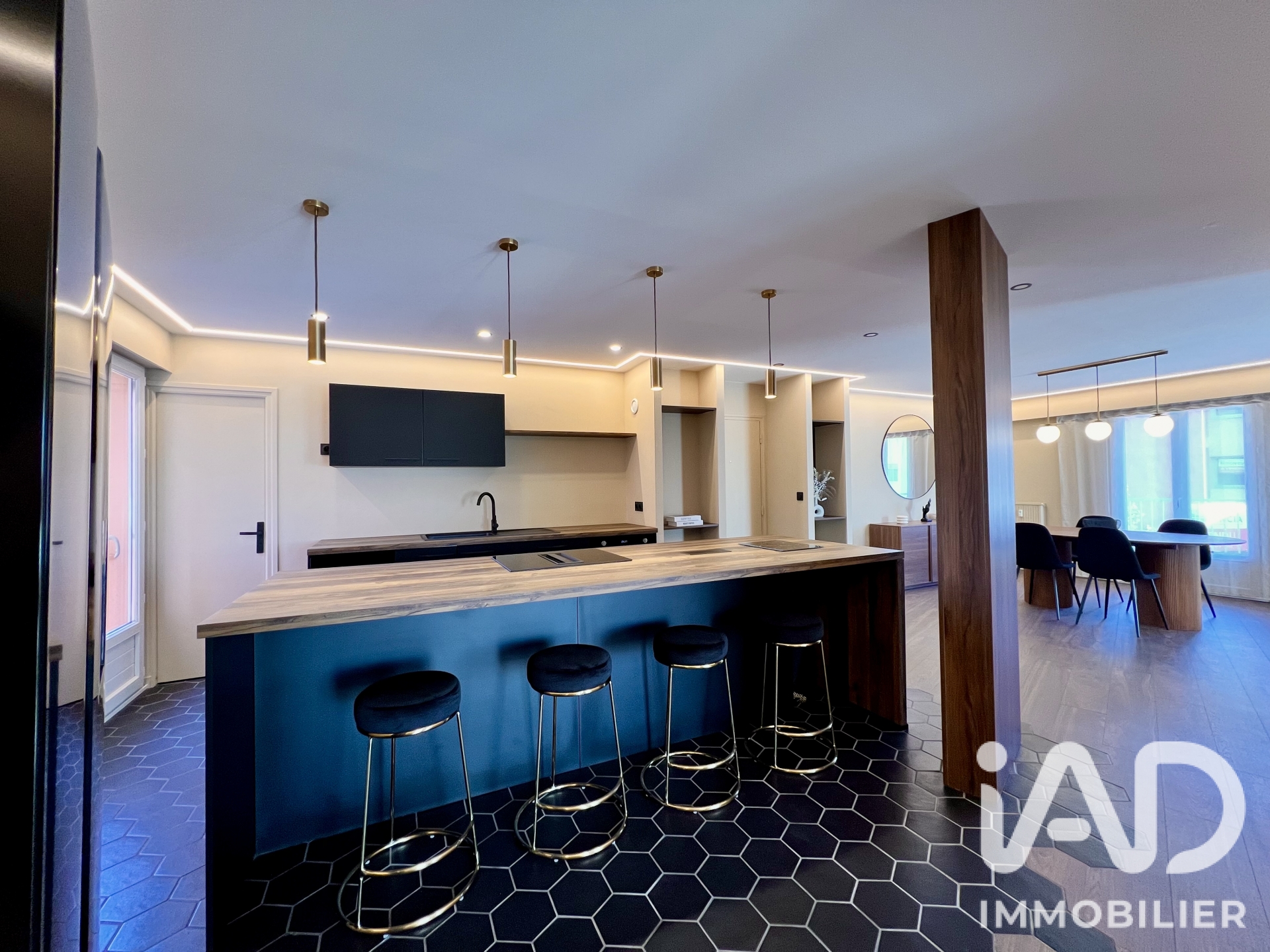 Vente appartement à La Londe-les-Maures (83250) : appartement 4 pièces 100 m² - 2102122 — 8