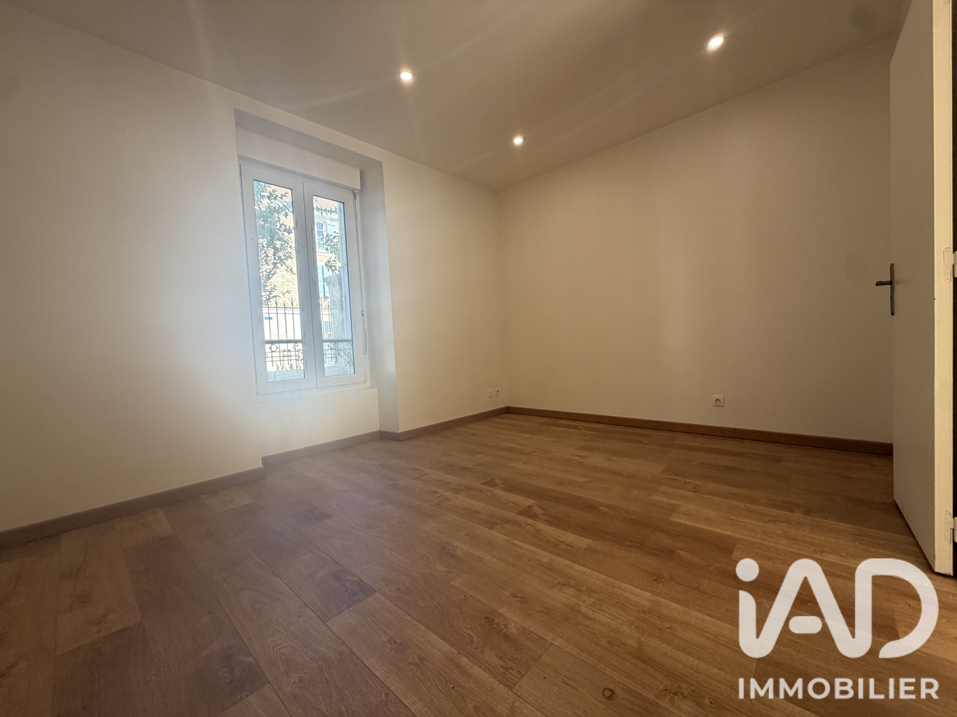 Vente maison à Voisins-le-Bretonneux (78960) : maison 5 pièces 105 m² - 2103704 — 5