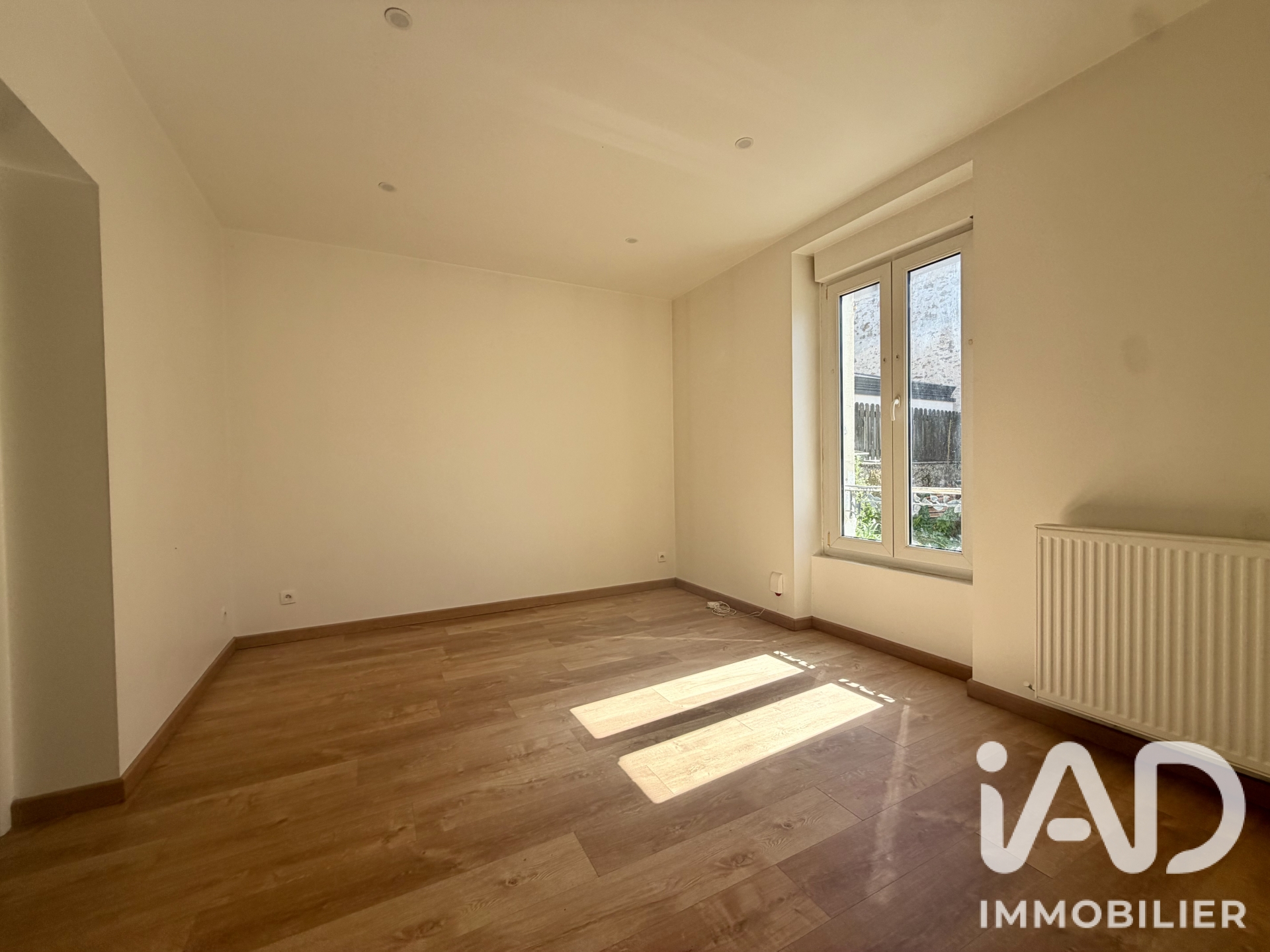 Vente maison à Voisins-le-Bretonneux (78960) : maison 5 pièces 105 m² - 2103704 — 6