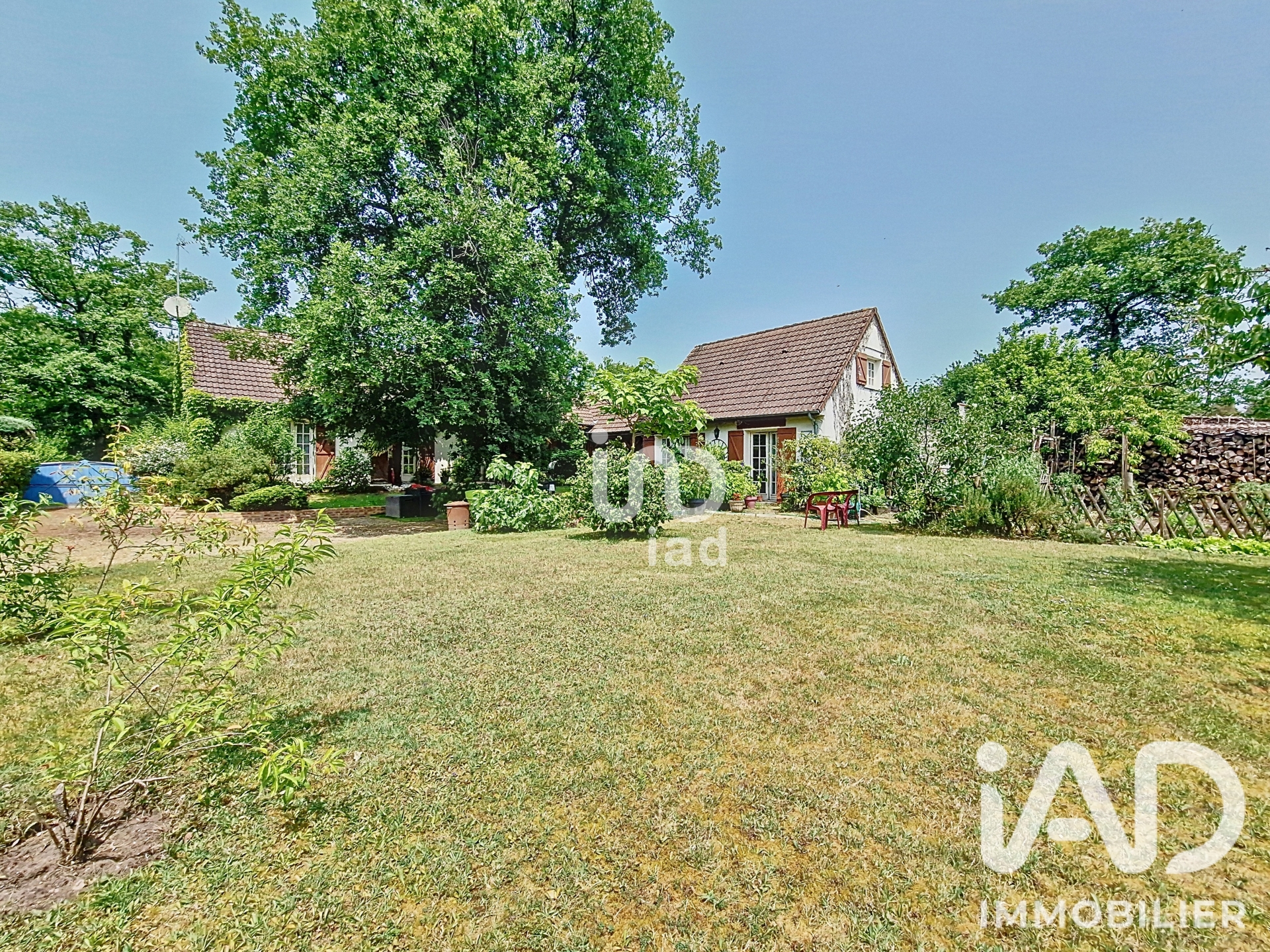 Vente maison à Vignoux-sur-Barangeon (18500) : maison traditionnelle 9 pièces 180 m² - 2102578 — 5