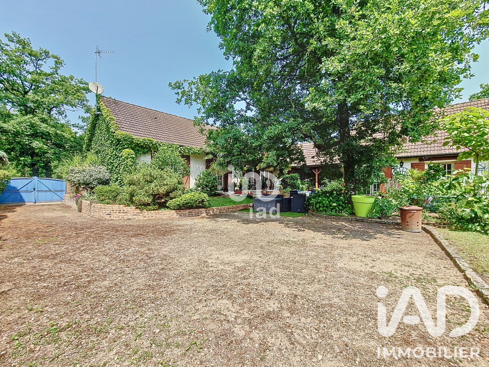 Vente maison à Vignoux-sur-Barangeon (18500) : maison traditionnelle 9 pièces 180 m² - 2102578 — 4