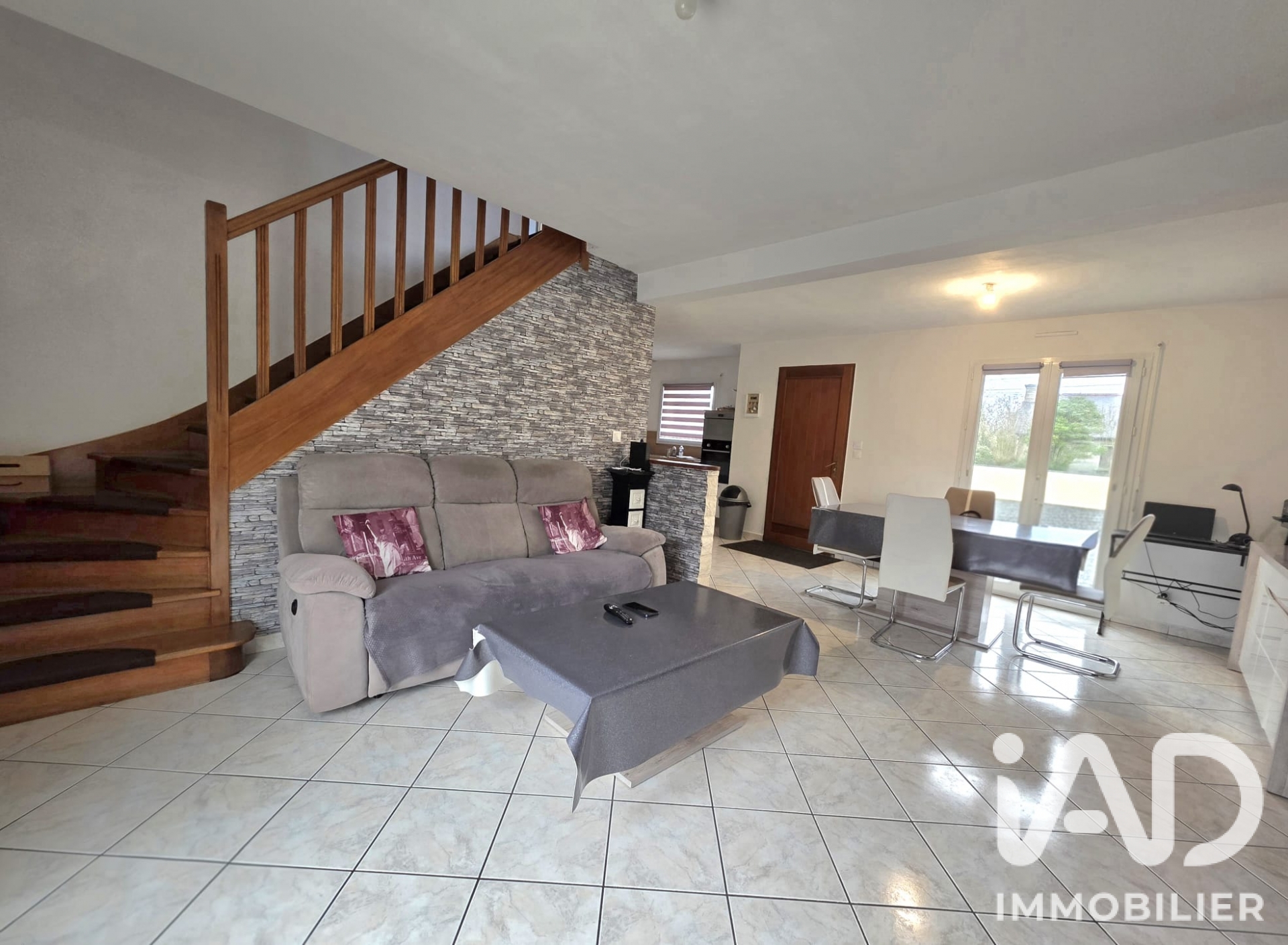 Vente maison à Bégard (22140) : maison traditionnelle 5 pièces 95 m² - 2103915 — 8