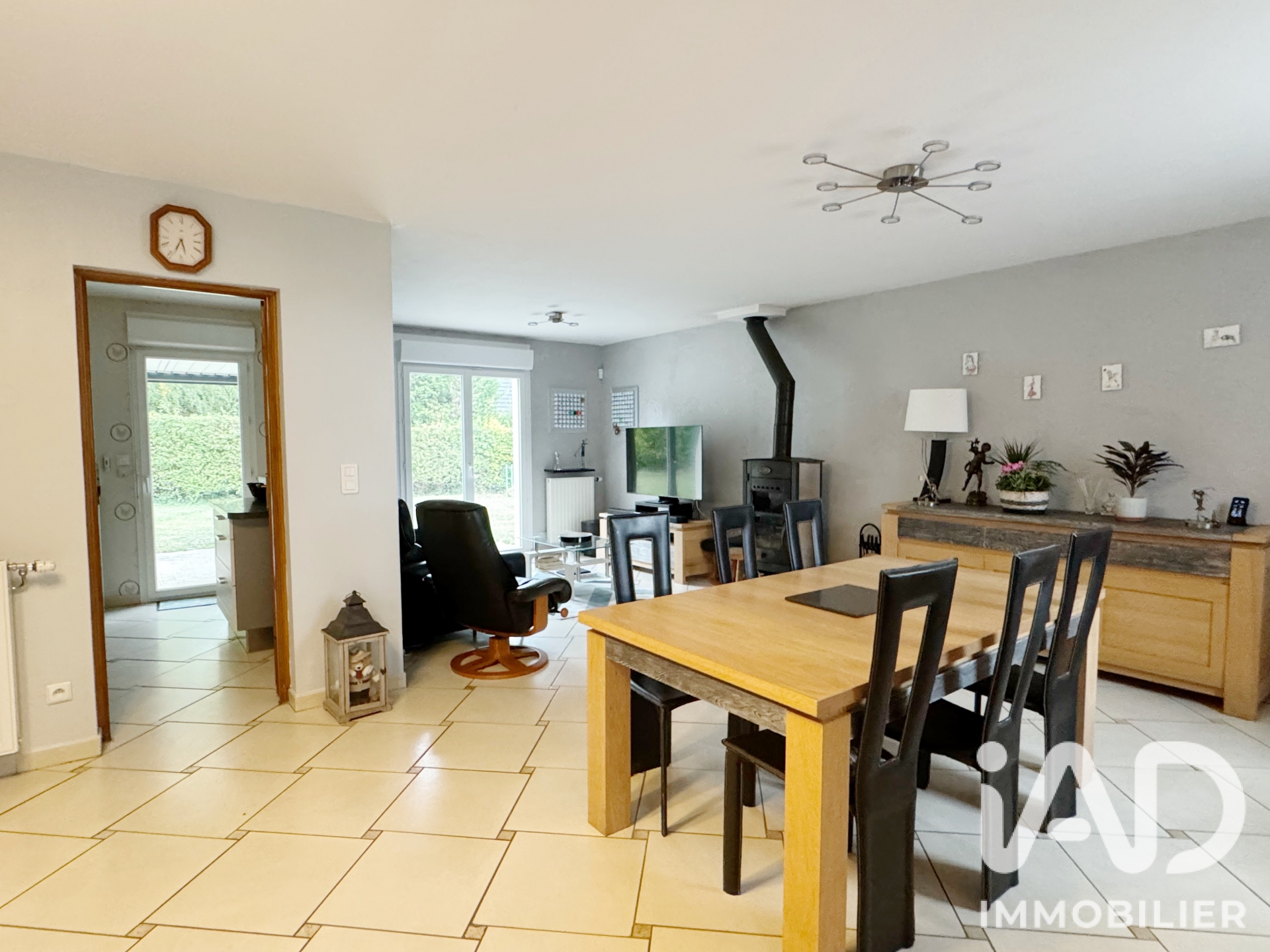 Vente maison à Boves (80440) : pavillon 5 pièces 143 m² - 2103914 — 7