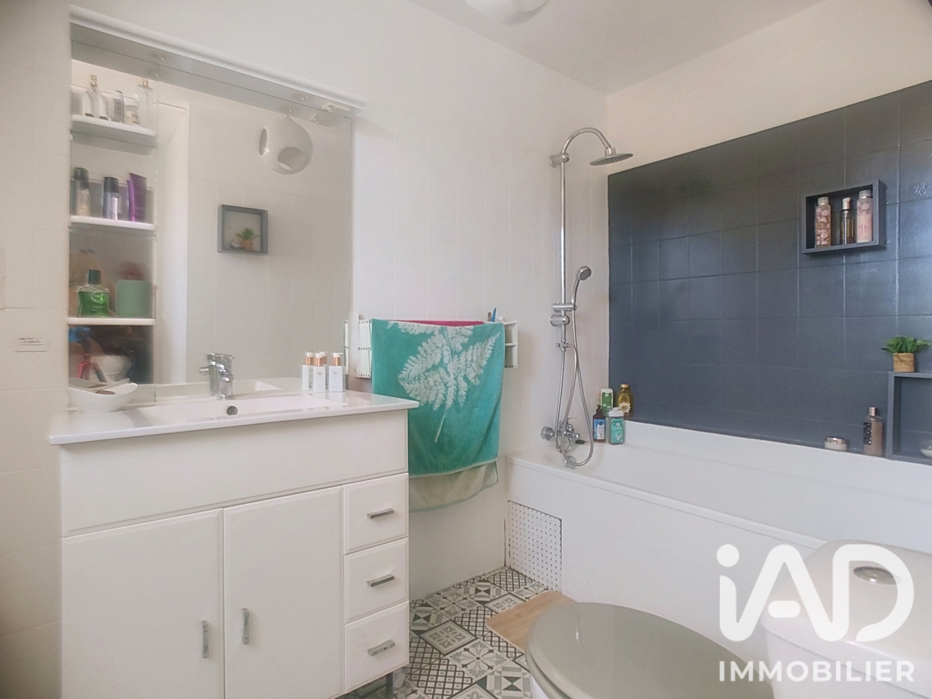 Vente maison à Tournon-sur-Rhône (07300) : maison d'architecte 8 pièces 161 m² - 2071052 — 18