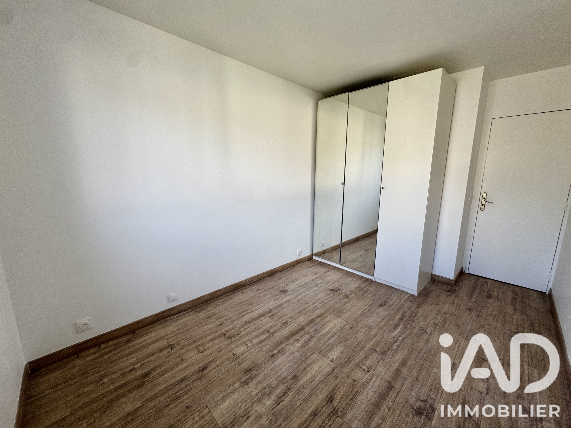 Vente maison à Cergy (95800) : maison 5 pièces 120 m² - 2103682 — 10