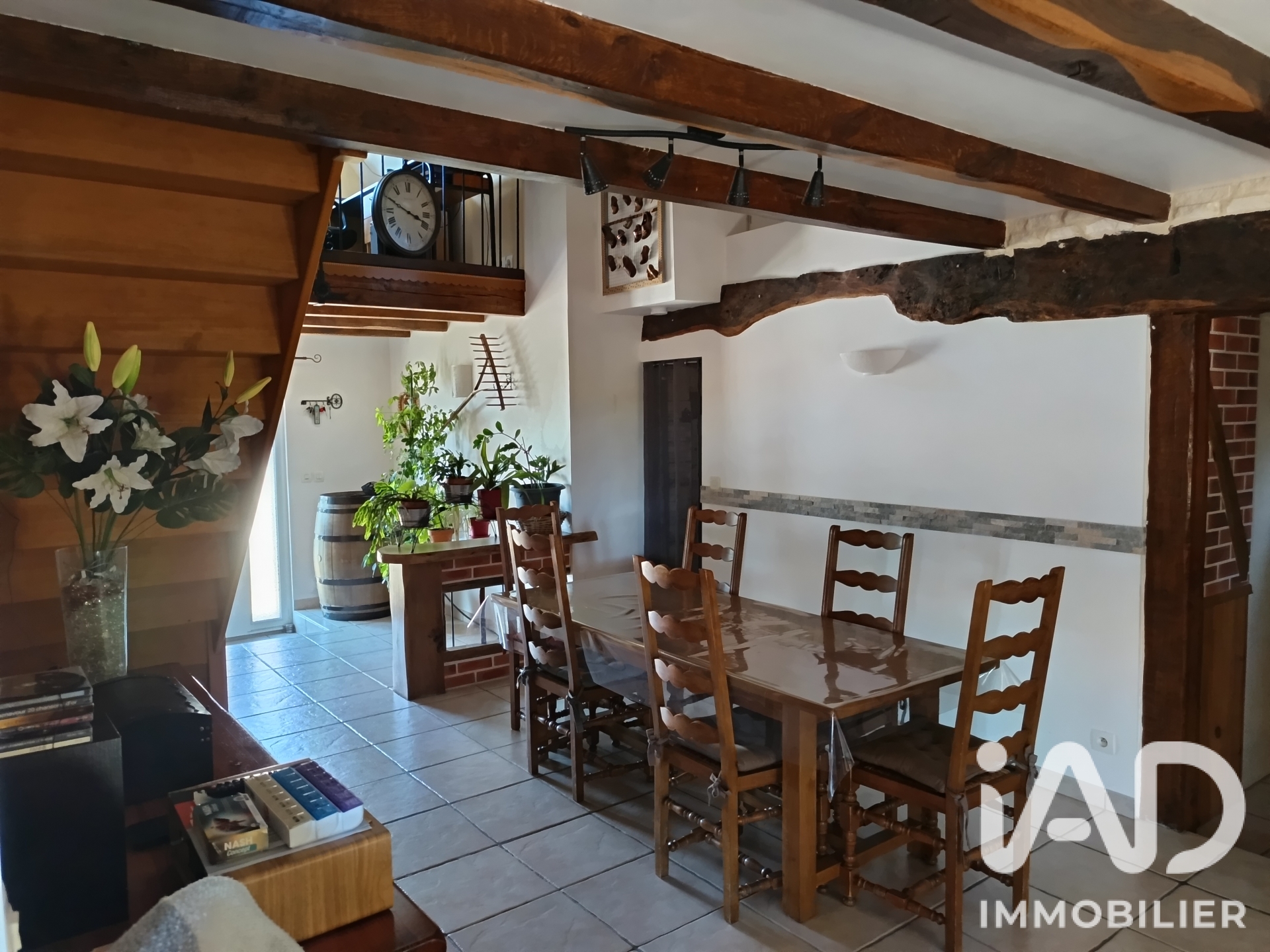 Vente maison à Saint-Symphorien (18190) : maison de campagne 6 pièces 150 m² - 2103479 — 7