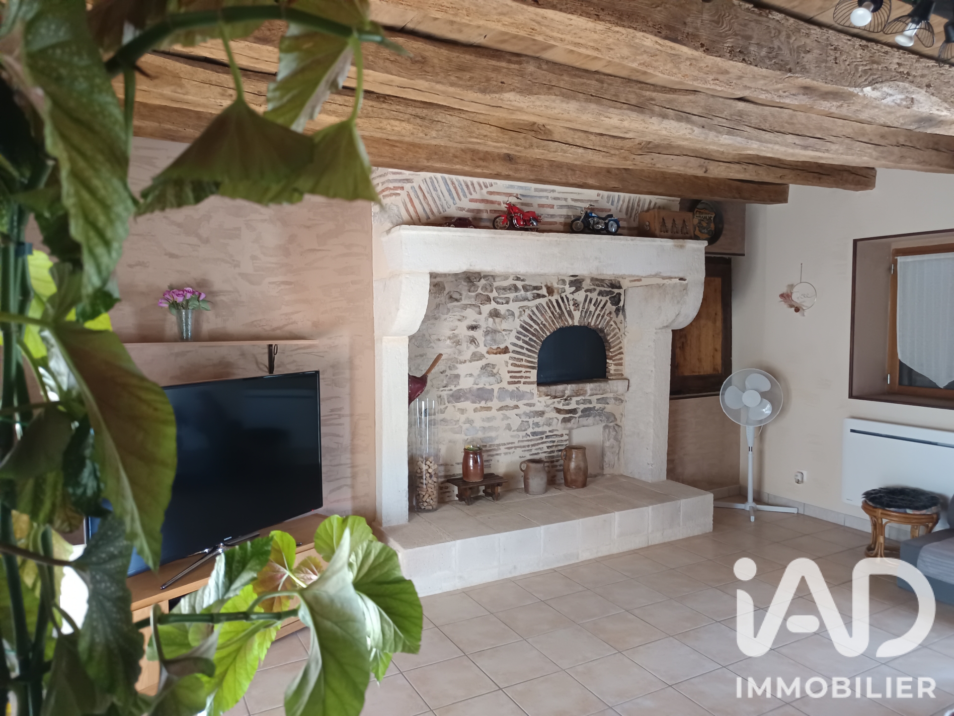Vente maison à Saint-Symphorien (18190) : maison de campagne 6 pièces 150 m² - 2103479 — 6
