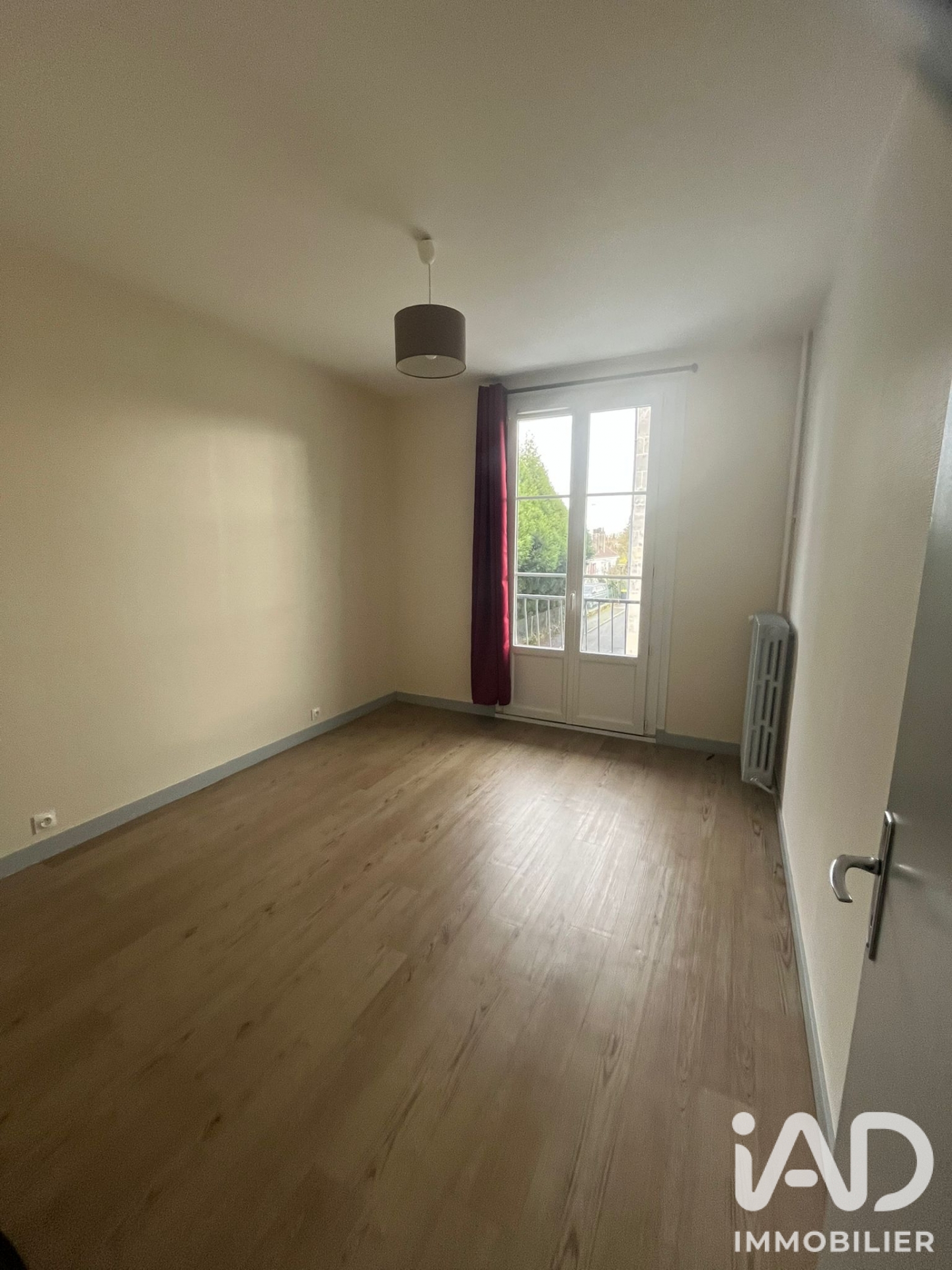 Vente appartement à Saint-Cyr-sur-Loire (37540) : appartement 2 pièces 50 m² - 2104687 — 4