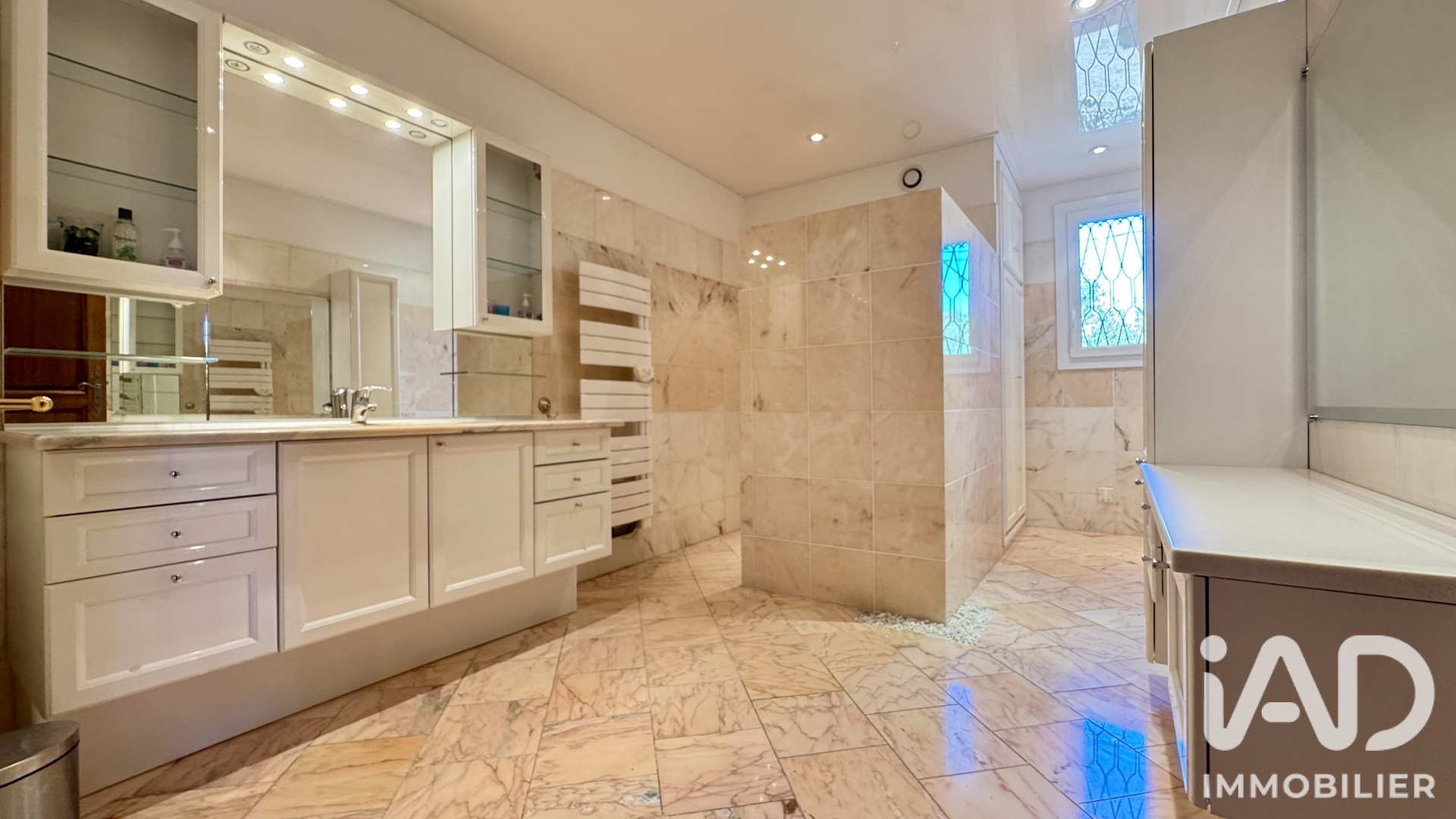 Vente maison à Villelongue-de-la-Salanque (66410) : maison traditionnelle 6 pièces 180 m² - 2100416 — 12