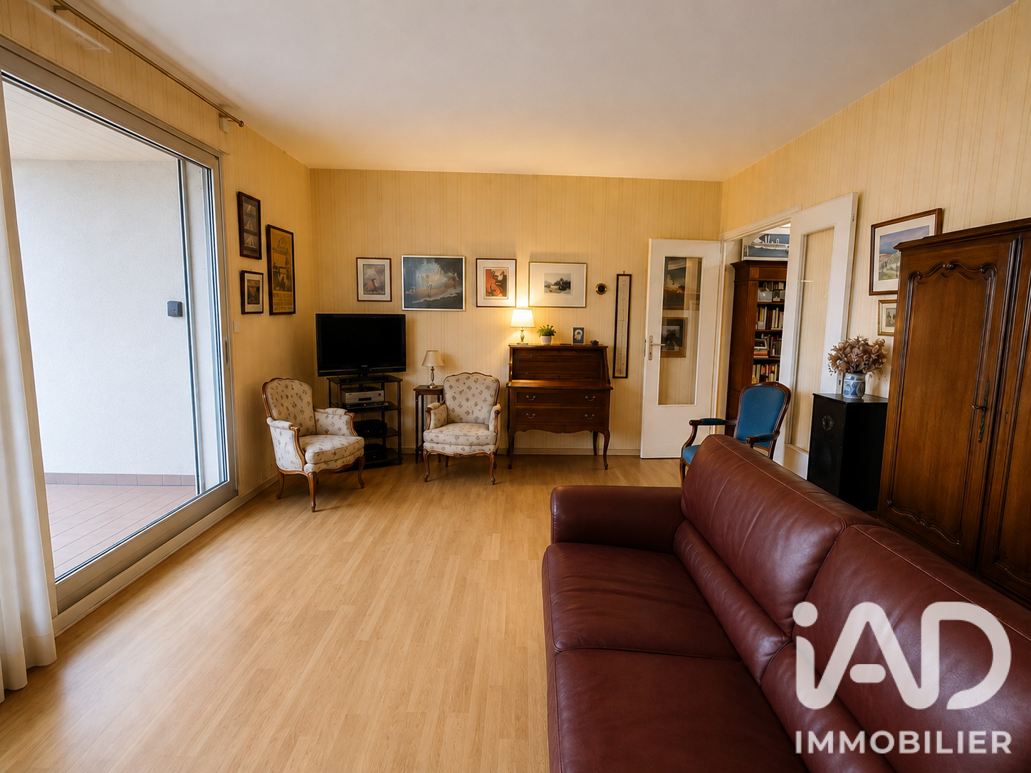 Appartement à vendre à La Rochelle — 334 000 € — IAD France