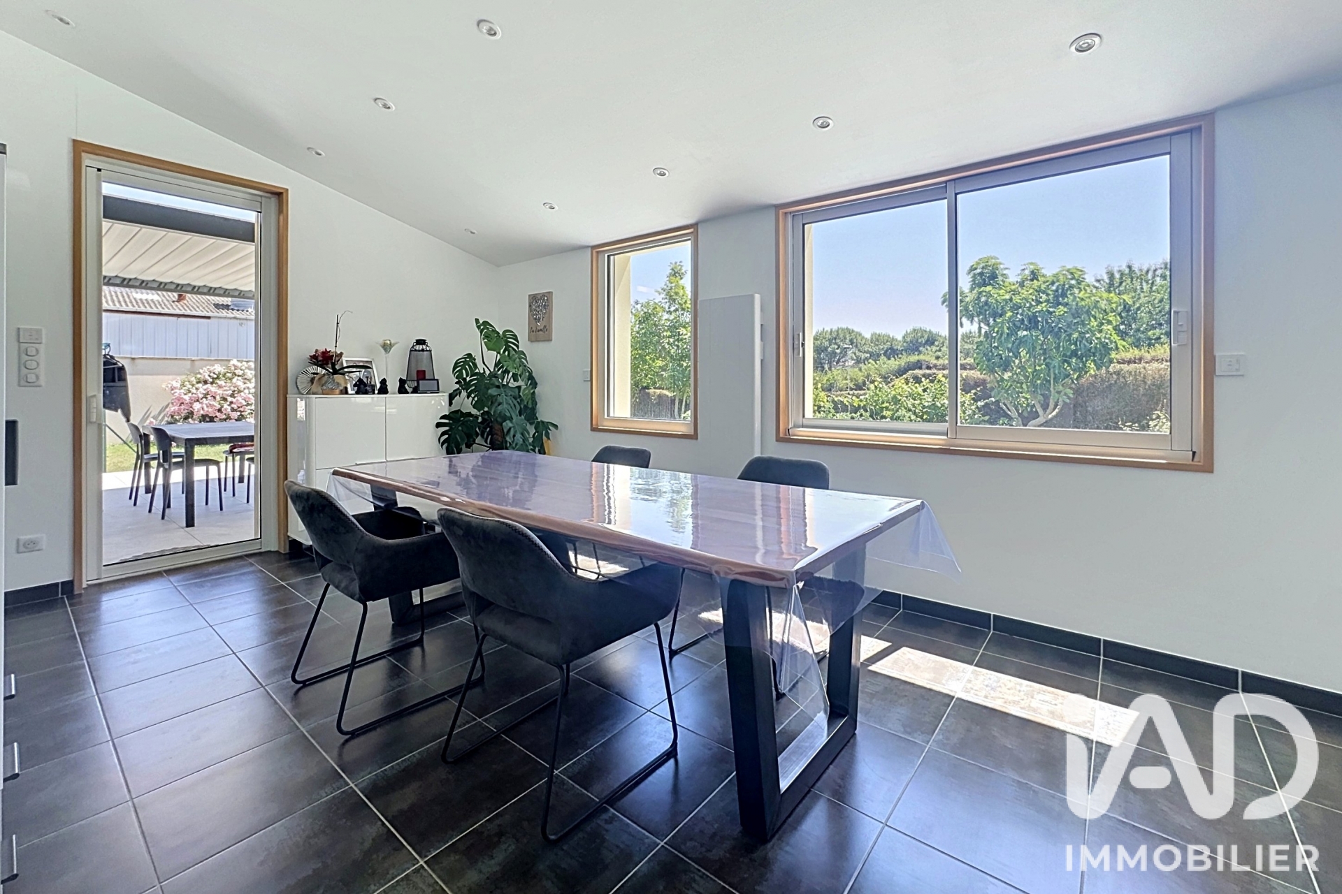 Vente maison à Saint-Jean-de-Liversay (17170) : maison 6 pièces 154 m² - 2102940 — 5