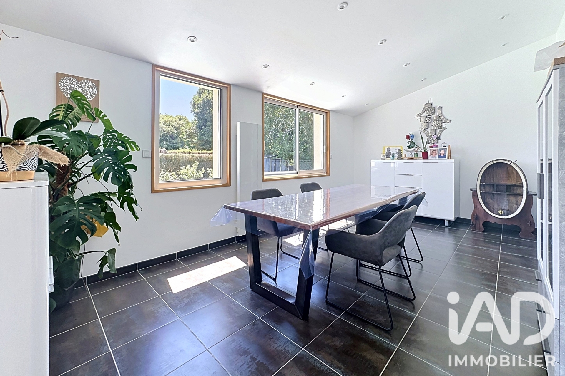 Vente maison à Saint-Jean-de-Liversay (17170) : maison 6 pièces 154 m² - 2102940 — 6