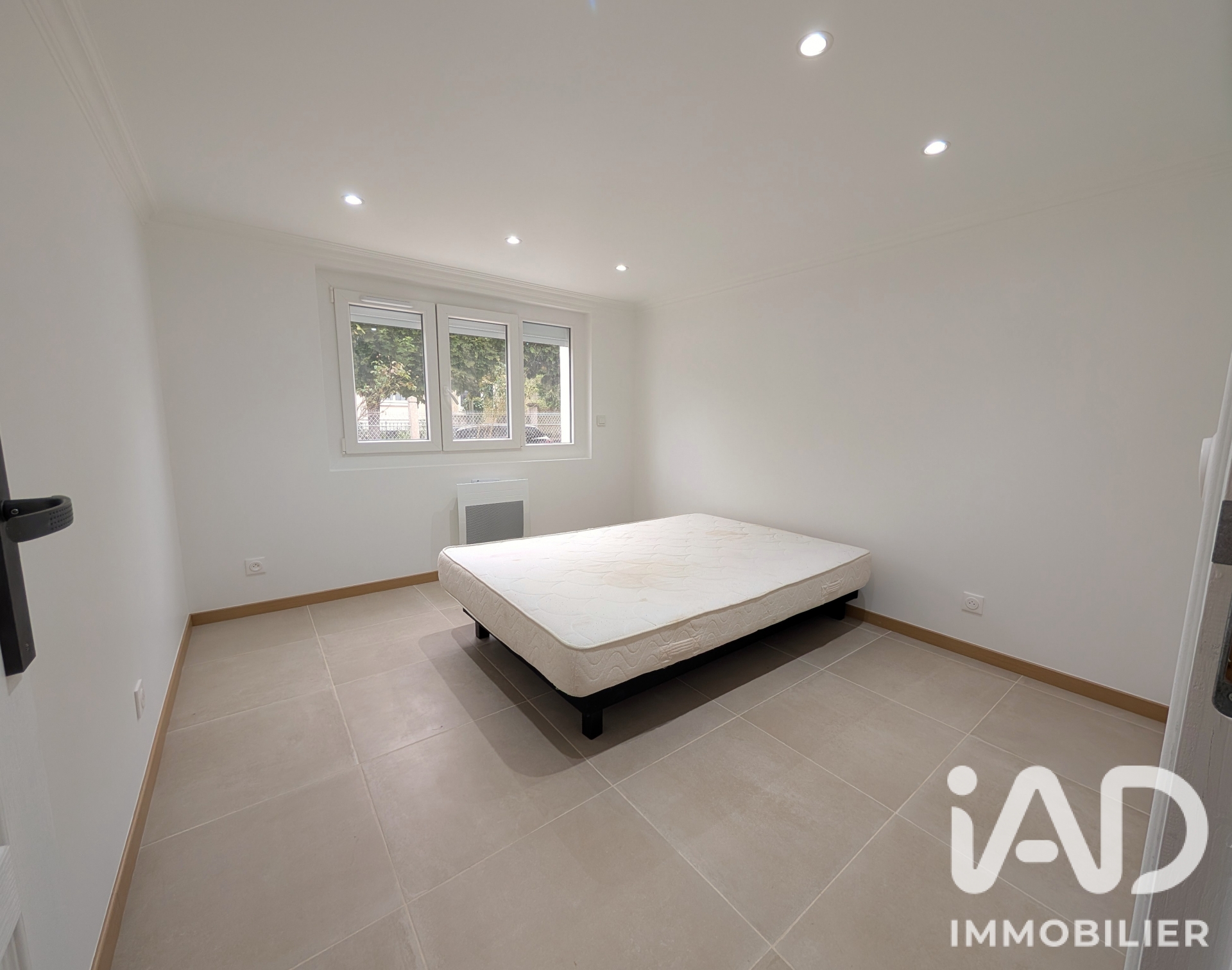 Vente maison à Gournay-sur-Marne (93460) : maison 5 pièces 130 m² - 2101989 — 23