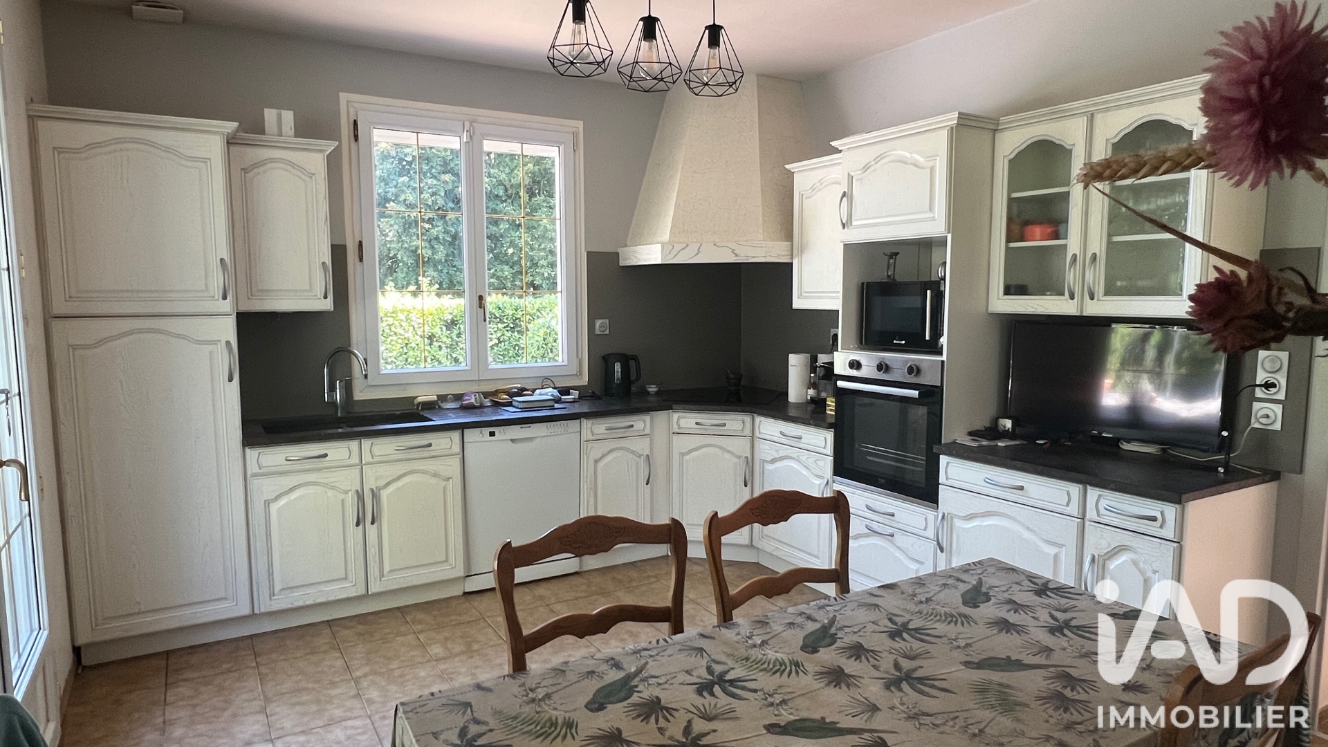 Vente maison à Amboise (37400) : maison traditionnelle 5 pièces 118 m² - 2104053 — 5