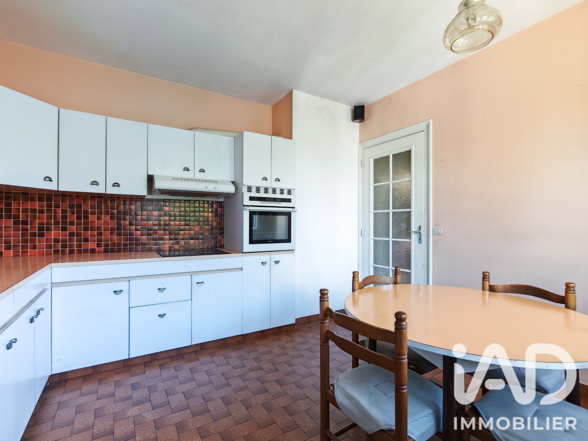 Vente maison à Chassieu (69680) : maison 5 pièces 240 m² - 2101537 — 10
