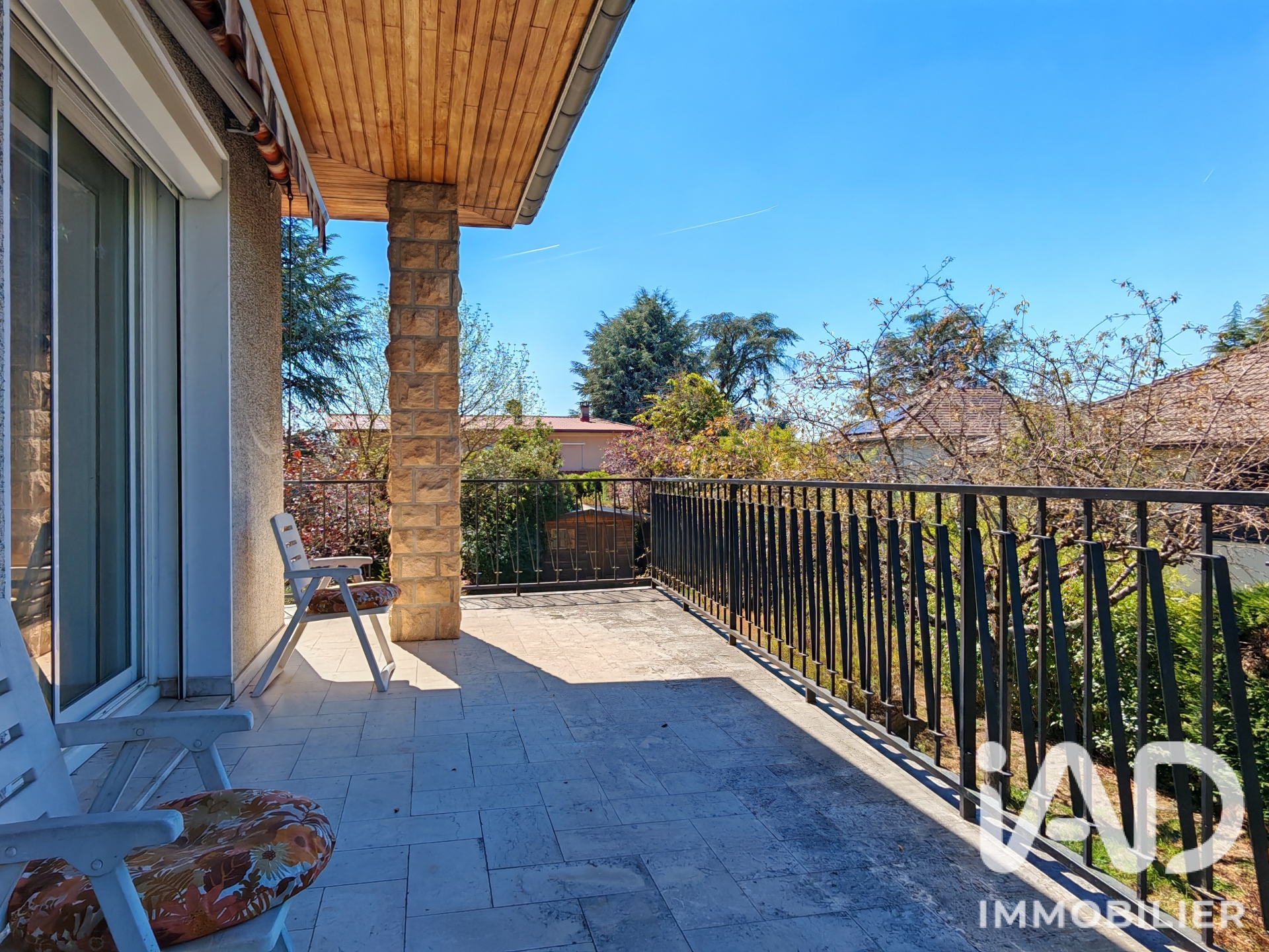 Vente maison à Chassieu (69680) : maison 5 pièces 240 m² - 2101537 — 21