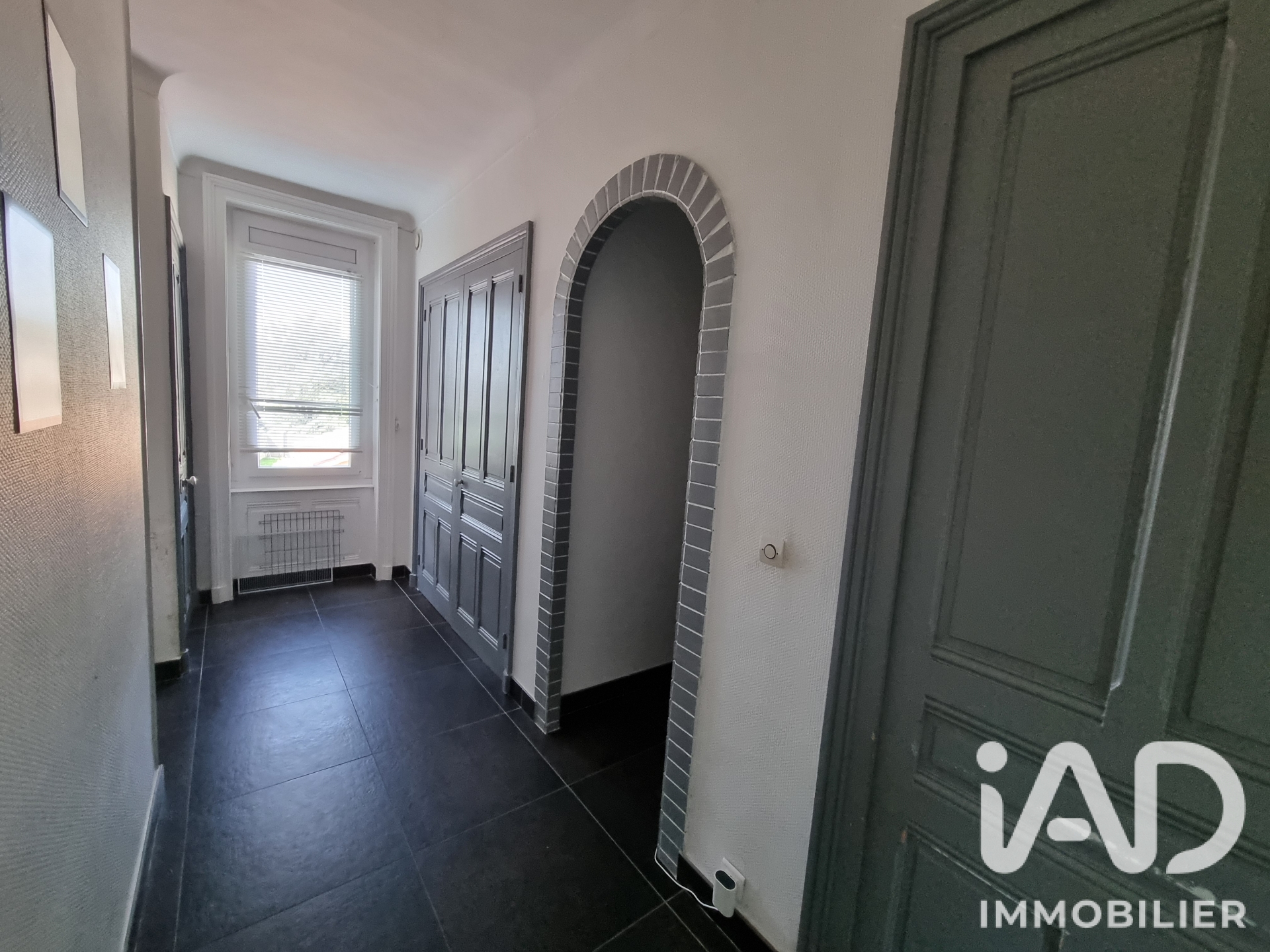 Vente maison à Montrond-les-Bains (42210) : maison 7 pièces 225 m² - 2105933 — 4