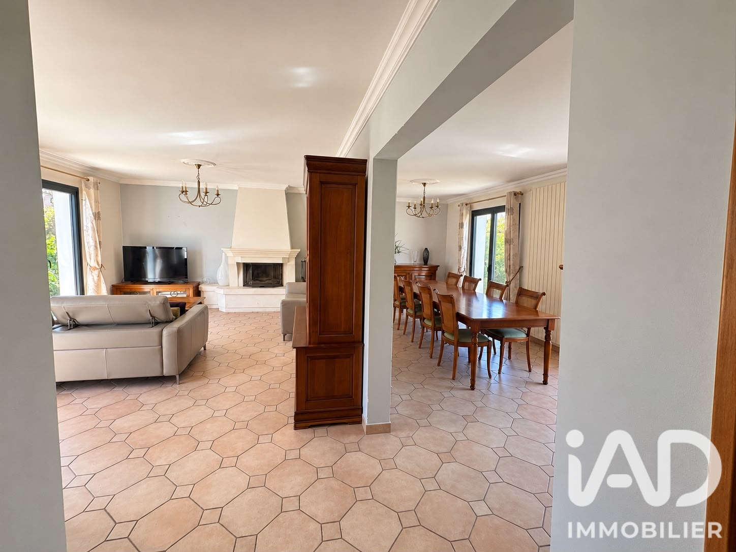 Vente maison à Gournay-sur-Marne (93460) : maison traditionnelle 6 pièces 186 m² - 2104495 — 4