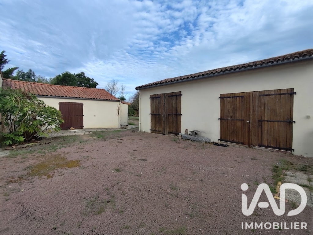 Vente maison à Chiché (79350) : maison 8 pièces 210 m² - 2105697 — 19