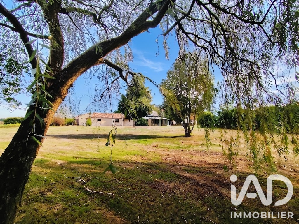 Vente maison à Chiché (79350) : maison 8 pièces 210 m² - 2105697 — 23