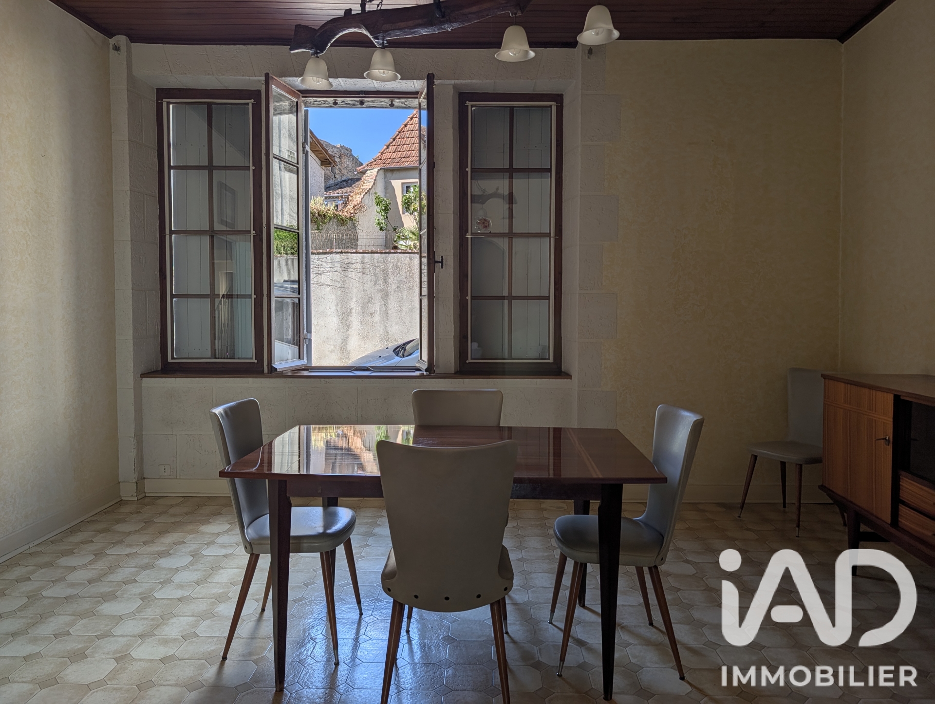 Vente maison à Mézin (47170) : maison de village 6 pièces 166 m² — 10