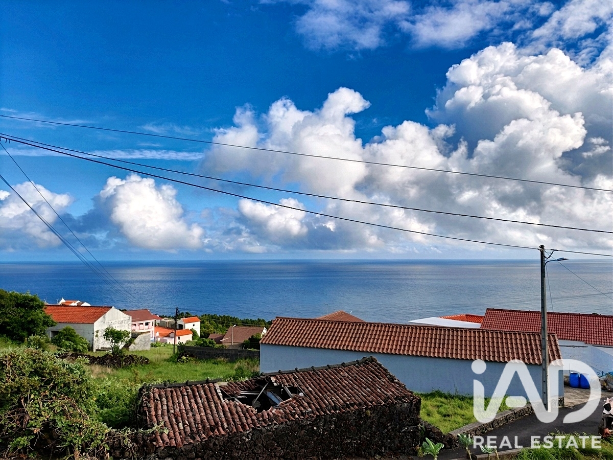 Moradia  em São João