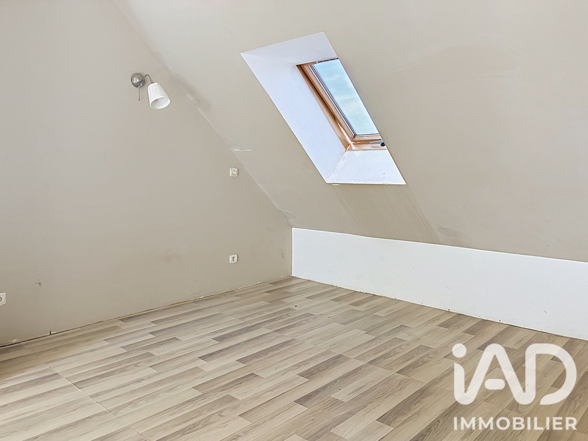 Vente maison à Dordives (45680) : maison traditionnelle 6 pièces 99 m² - 2101278 — 10