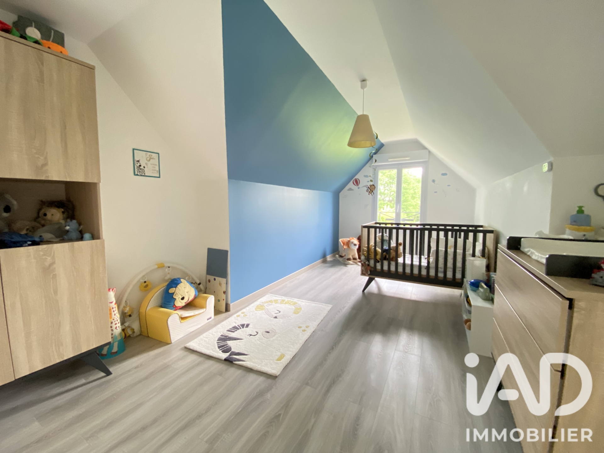 Vente maison à Crécy-la-Chapelle (77580) : maison traditionnelle 8 pièces 200 m² - 2104739 — 8