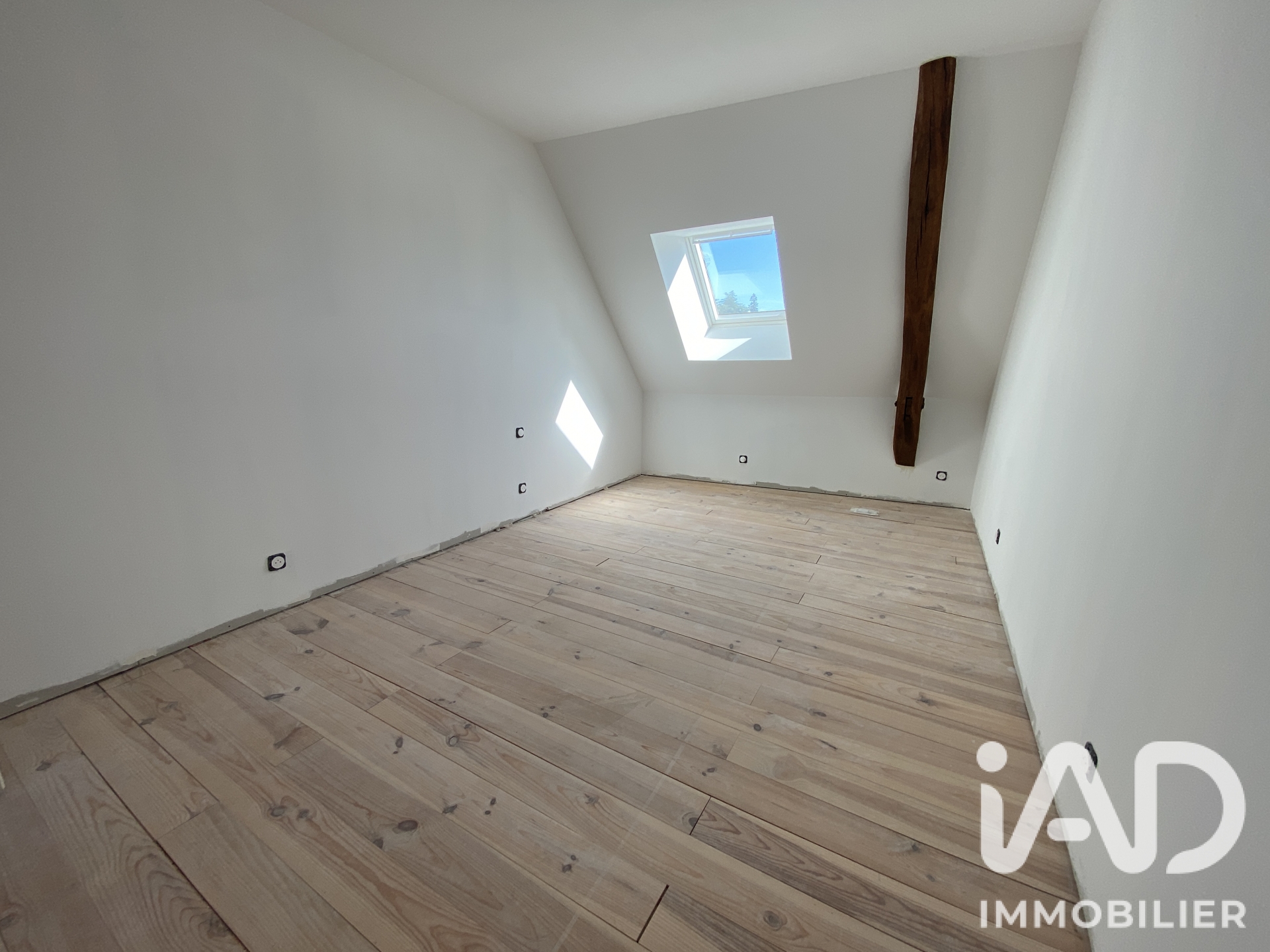 Vente maison à Loches (37600) : maison de ville 6 pièces 190 m² - 2102017 — 15