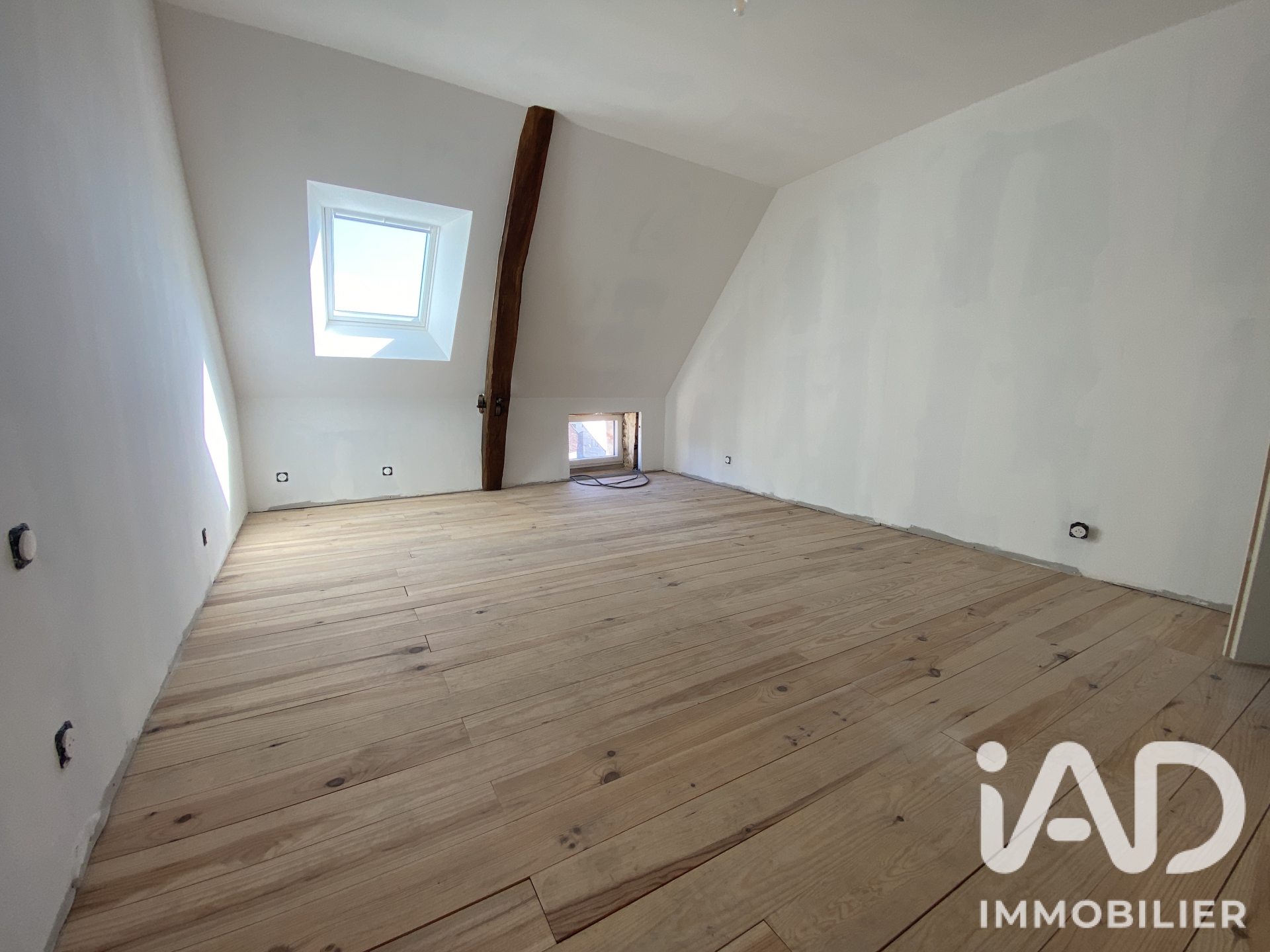 Vente maison à Loches (37600) : maison de ville 6 pièces 190 m² - 2102017 — 14